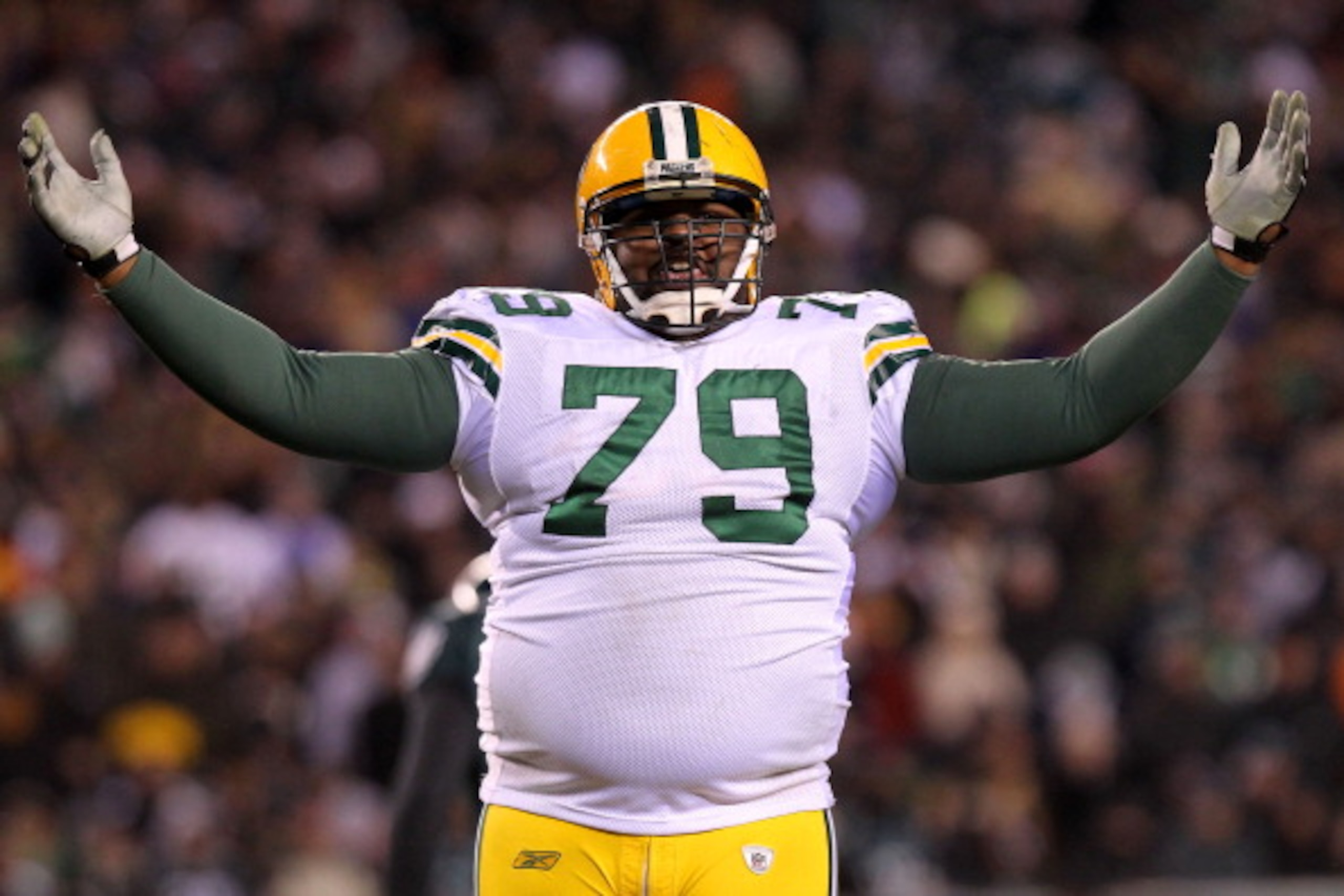 PHILADELPHIA, PA - JANUARY 09: Ryan Pickett #79 of the Green Bay Packers reacts in their game against the Philadelphia Eagles during the 2011 NFC wild card playoff game at Lincoln Financial Field on January 9, 2011 in Philadelphia, Pennsylvania. (Photo PHILADELPHIA, PA - JANUARY 09: Ryan Pickett #79 of the Green Bay Packers reacts in their game against the Philadelphia Eagles during the 2011 NFC wild card playoff game at Lincoln Financial Field on January 9, 2011 in Philadelphia, Pennsylvania. (Photo
