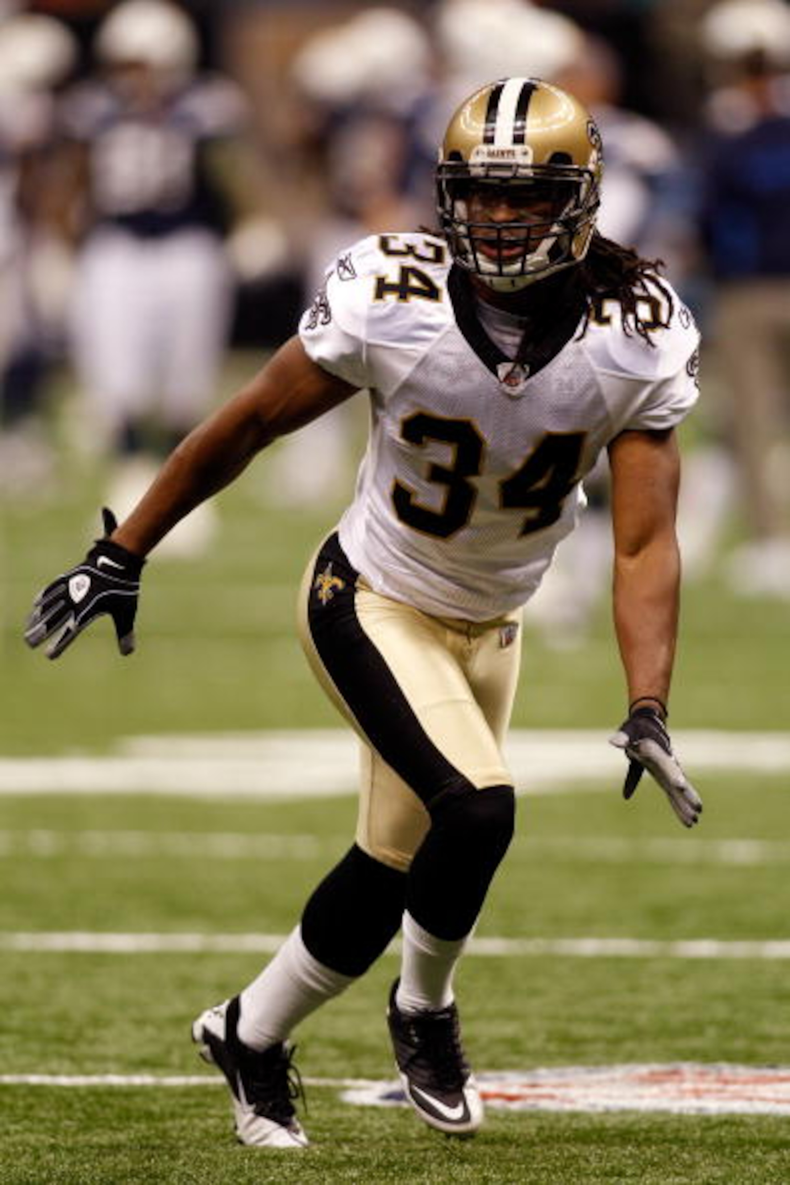 NEW ORLEANS - AUGUST 27:  Patrick Robinson #34 of the New Orleans Saints warms up during pregame before playing the San Diego Chargers at the Louisiana Superdome on August 27, 2010 in New Orleans, Louisiana.  (Photo by Chris Graythen/Getty Images)