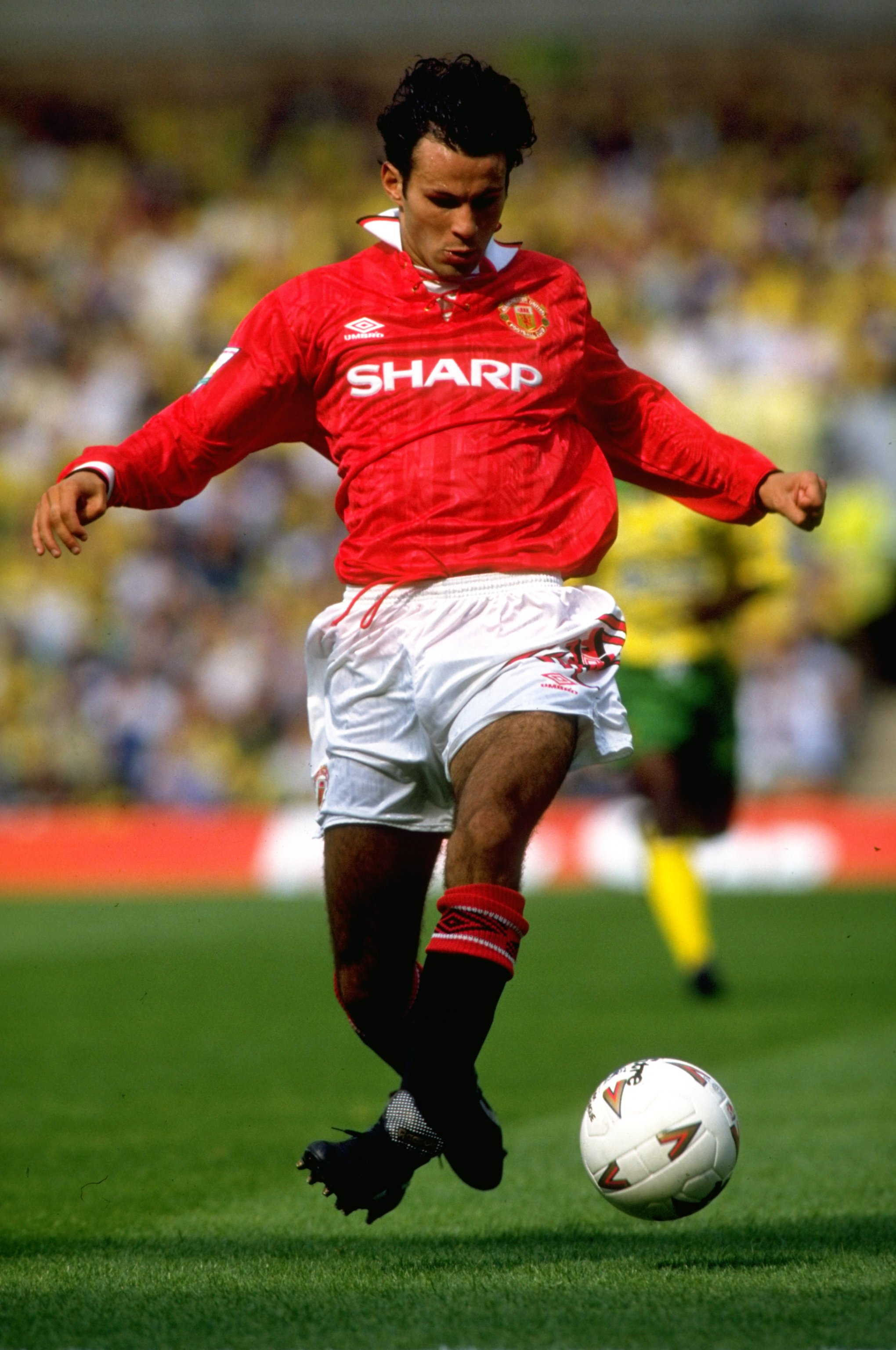 Manchester United Ranking The Top 10 United Kits Of The Premier League Era Bleacher Report