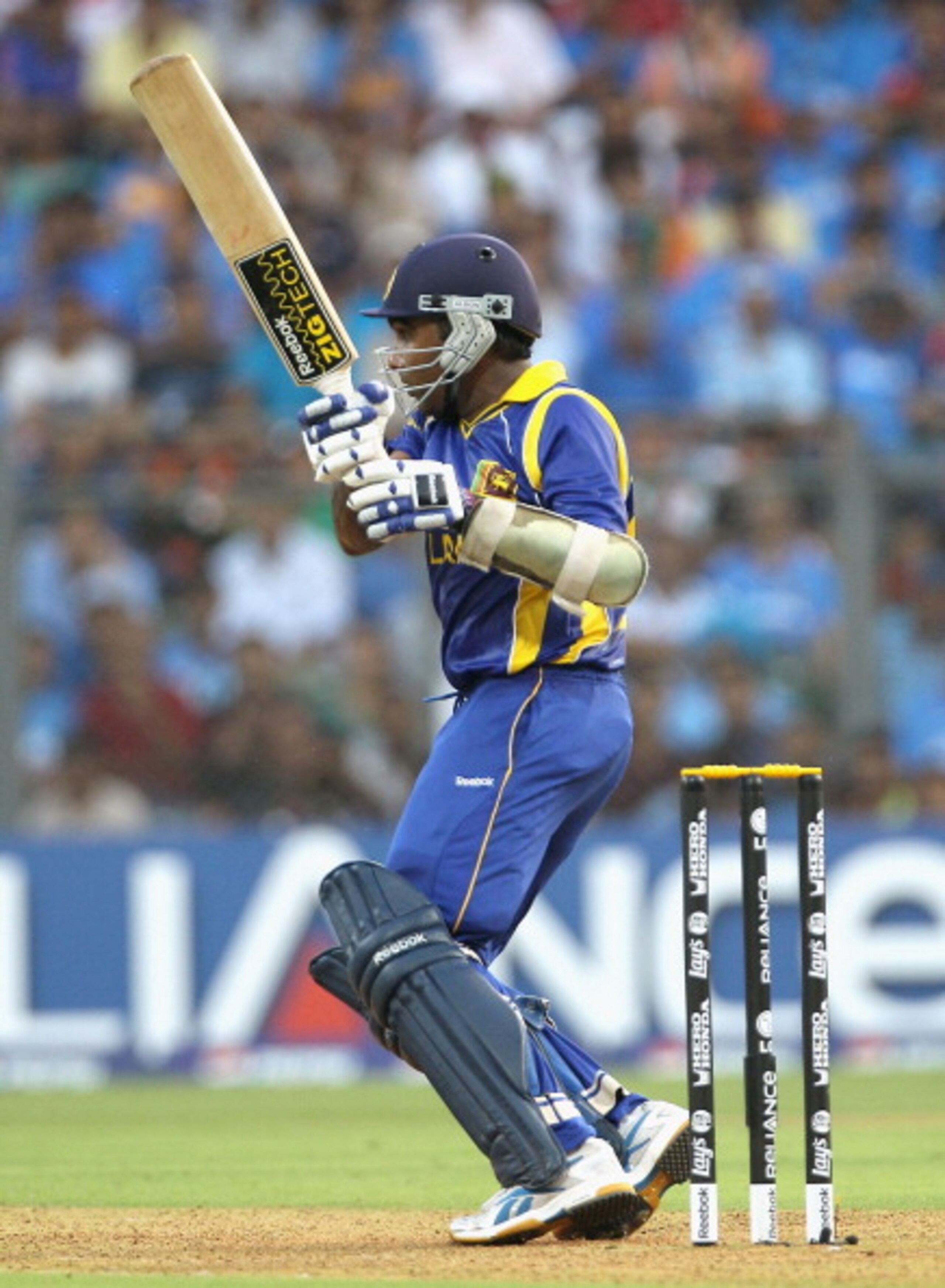 MUMBAI, INDIA - APRIL 02: Mahela Jayawardene of Sri Lanka pulls during the 2011 ICC World Cup Final between India and Sri Lanka at Wankhede Stadium on April 2, 2011 in Mumbai, India. (Photo by Hamish Blair/Getty Images) MUMBAI, INDIA - APRIL 02: Mahela Jayawardene of Sri Lanka pulls during the 2011 ICC World Cup Final between India and Sri Lanka at Wankhede Stadium on April 2, 2011 in Mumbai, India. (Photo by Hamish Blair/Getty Images)