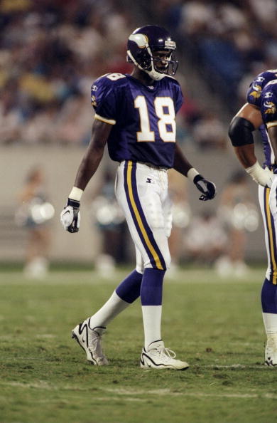 ProFootballTalk on X: As a Vikings rookie in 1998, Randy Moss wore 18  during the preseason. He switched to 84 for the regular season. At the  time, receivers were not allowed to