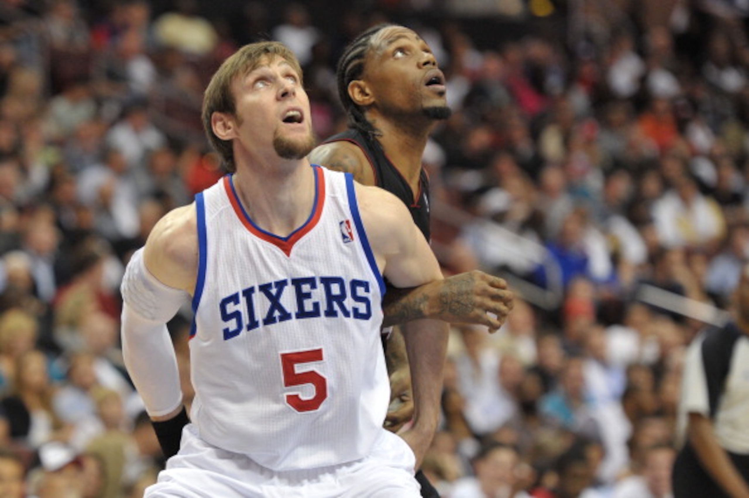 PHILADELPHIA - OCTOBER 27: Andres Nocioni #5 of the Philadelphia 76ers in action during the game against the Miami Heat at the Wells Fargo Center on October 27, 2010 in Philadelphia, Pennsylvania. NOTE TO USER: User expressly acknowledges and agrees that, PHILADELPHIA - OCTOBER 27: Andres Nocioni #5 of the Philadelphia 76ers in action during the game against the Miami Heat at the Wells Fargo Center on October 27, 2010 in Philadelphia, Pennsylvania. NOTE TO USER: User expressly acknowledges and agrees that,