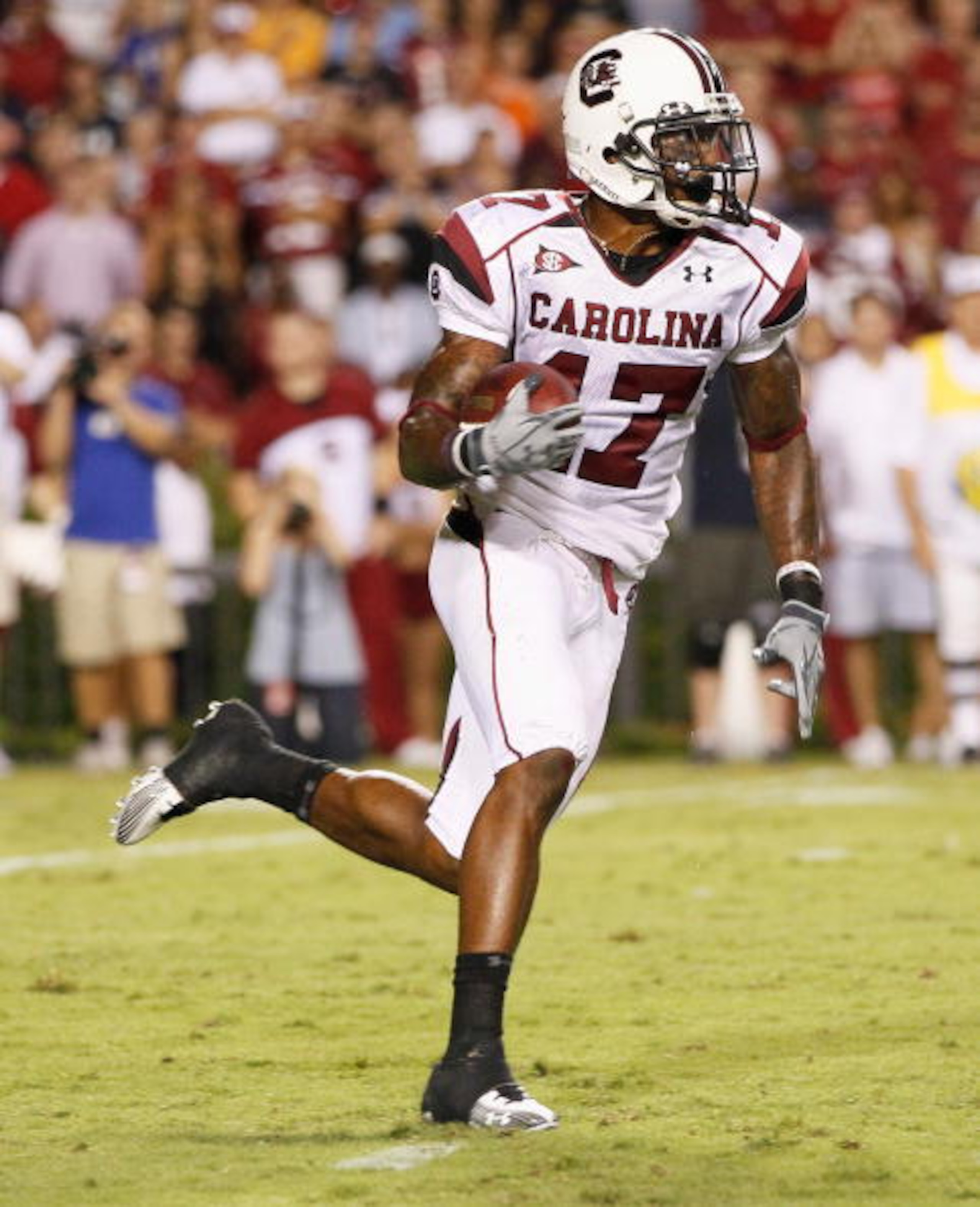 AUBURN, AL - SEPTEMBER 25: Chris Culliver #17 of the South Carolina Gamecocks against the Auburn Tigers at Jordan-Hare Stadium on September 25, 2010 in Auburn, Alabama. (Photo by Kevin C. Cox/Getty Images) AUBURN, AL - SEPTEMBER 25: Chris Culliver #17 of the South Carolina Gamecocks against the Auburn Tigers at Jordan-Hare Stadium on September 25, 2010 in Auburn, Alabama. (Photo by Kevin C. Cox/Getty Images)