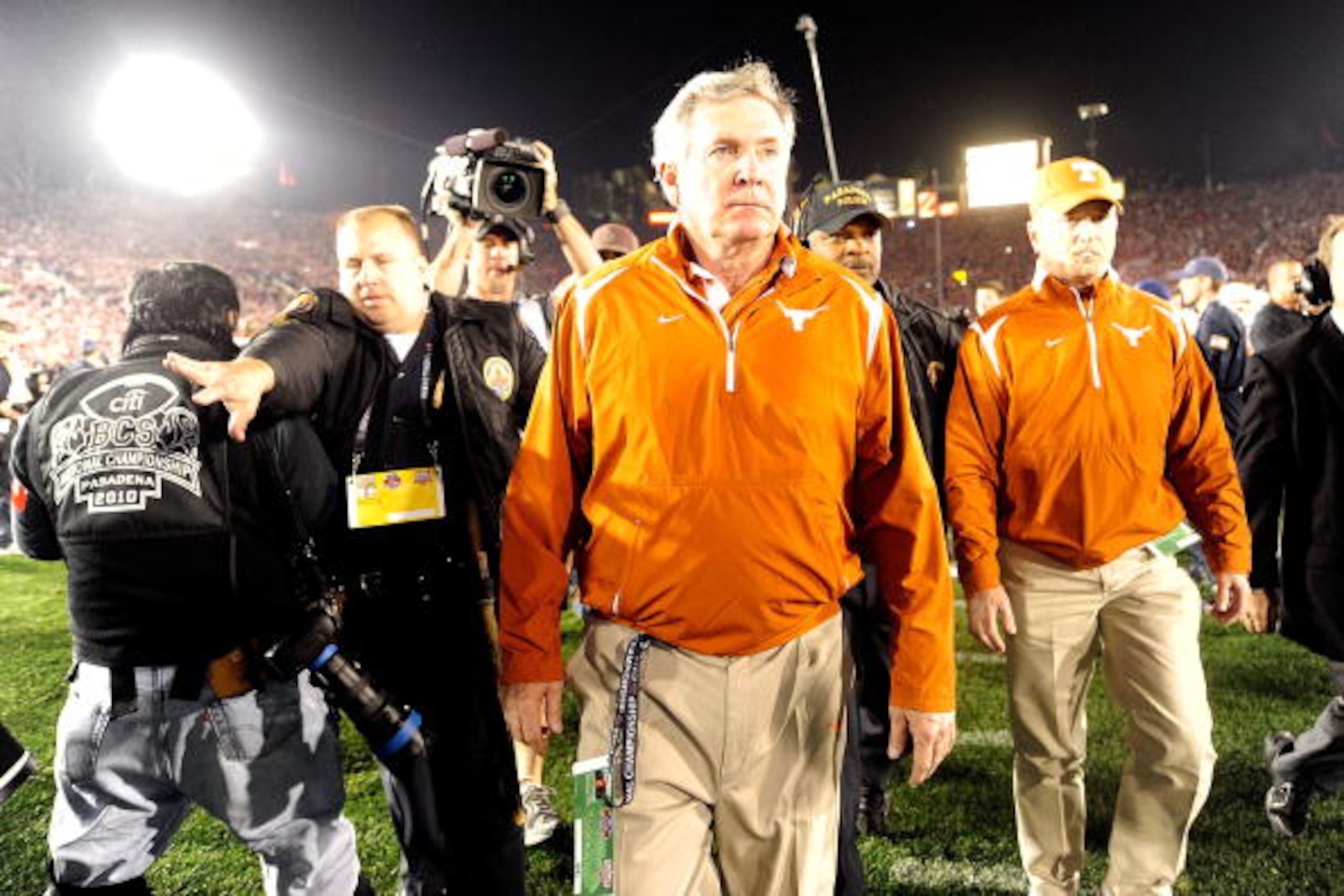 PASADENA, CA - JANUARY 07:  Head Coach Mack Brown of the Texas Longhorns walks on the field after losing the Citi BCS National Championship game to the Alabama Crimson Tide at the Rose Bowl on January 7, 2010 in Pasadena, California. The Crimson Tide defe