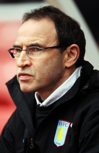 STOKE ON TRENT, ENGLAND - MARCH 13:  Aston Villa Manager Martin O'Neill looks on at the start of the Barclays Premier League match between Stoke City and Aston Villa at Britannia Stadium on March 13th, 2010 in Stoke on Trent, England.  (Photo by Bryn Lenn