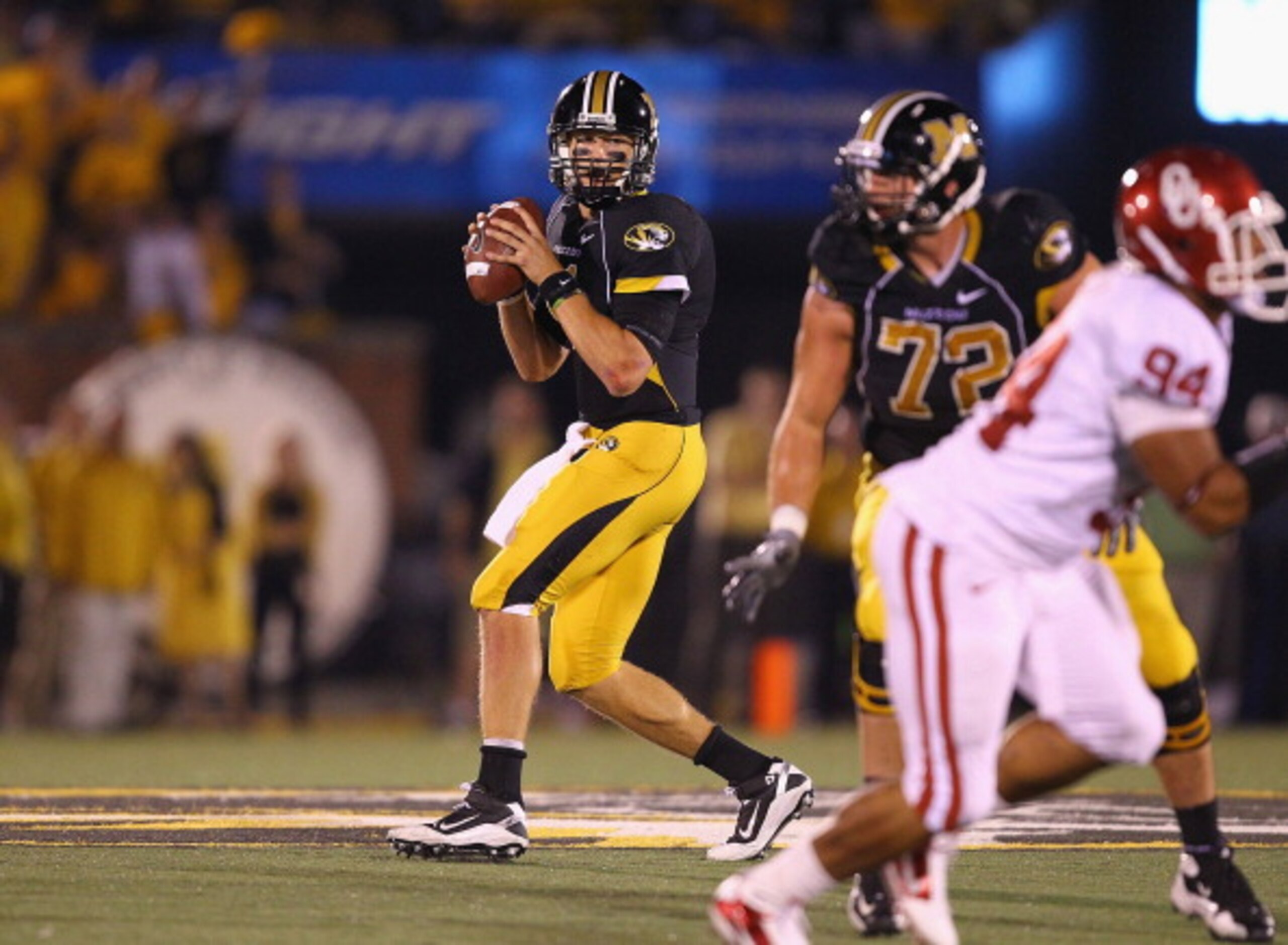 COLUMBIA, MO - OCTOBER 23: Blaine Gabbert #11 of the Missouri Tigers in action against the Missouri Tigers at Faurot Field/Memorial Stadium on October 23, 2010 in Columbia, Missouri.  The Tigers beat the Sooners 36-27.  (Photo by Dilip Vishwanat/Getty Ima