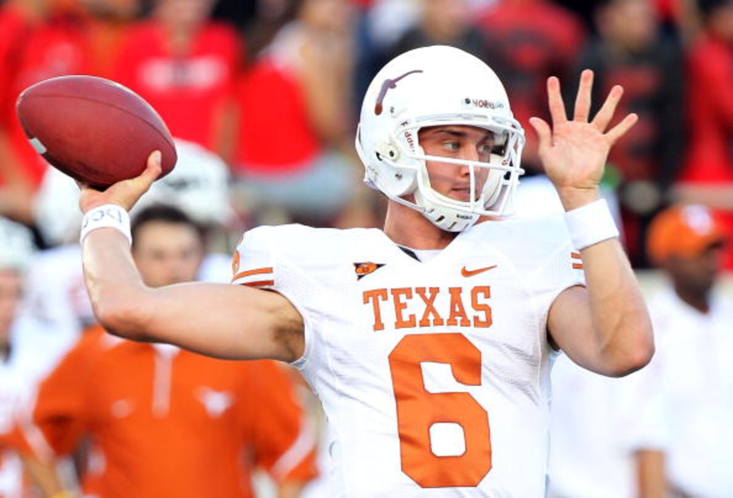 LUBBOCK, TX - SEPTEMBER 18:  Quarterback Case McCoy #6 of the Texas Longhorns at Jones AT&T Stadium on September 18, 2010 in Lubbock, Texas.  (Photo by Ronald Martinez/Getty Images)