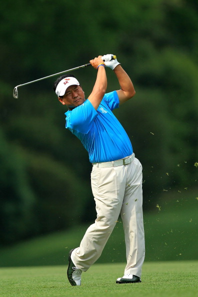 AUGUSTA, GA - APRIL 09:  K.J. Choi of South Korea hits a shot from the fairway on the fifth hole during the third round of the 2011 Masters Tournament at Augusta National Golf Club on April 9, 2011 in Augusta, Georgia.  (Photo by David Cannon/Getty Images
