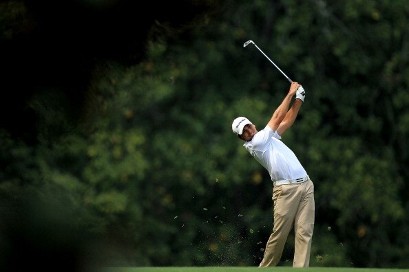 AUGUSTA, GA - APRIL 09:  Jason Day of Australia hits his approach shot on the fifth hole during the third round of the 2011 Masters Tournament at Augusta National Golf Club on April 9, 2011 in Augusta, Georgia.  (Photo by David Cannon/Getty Images)