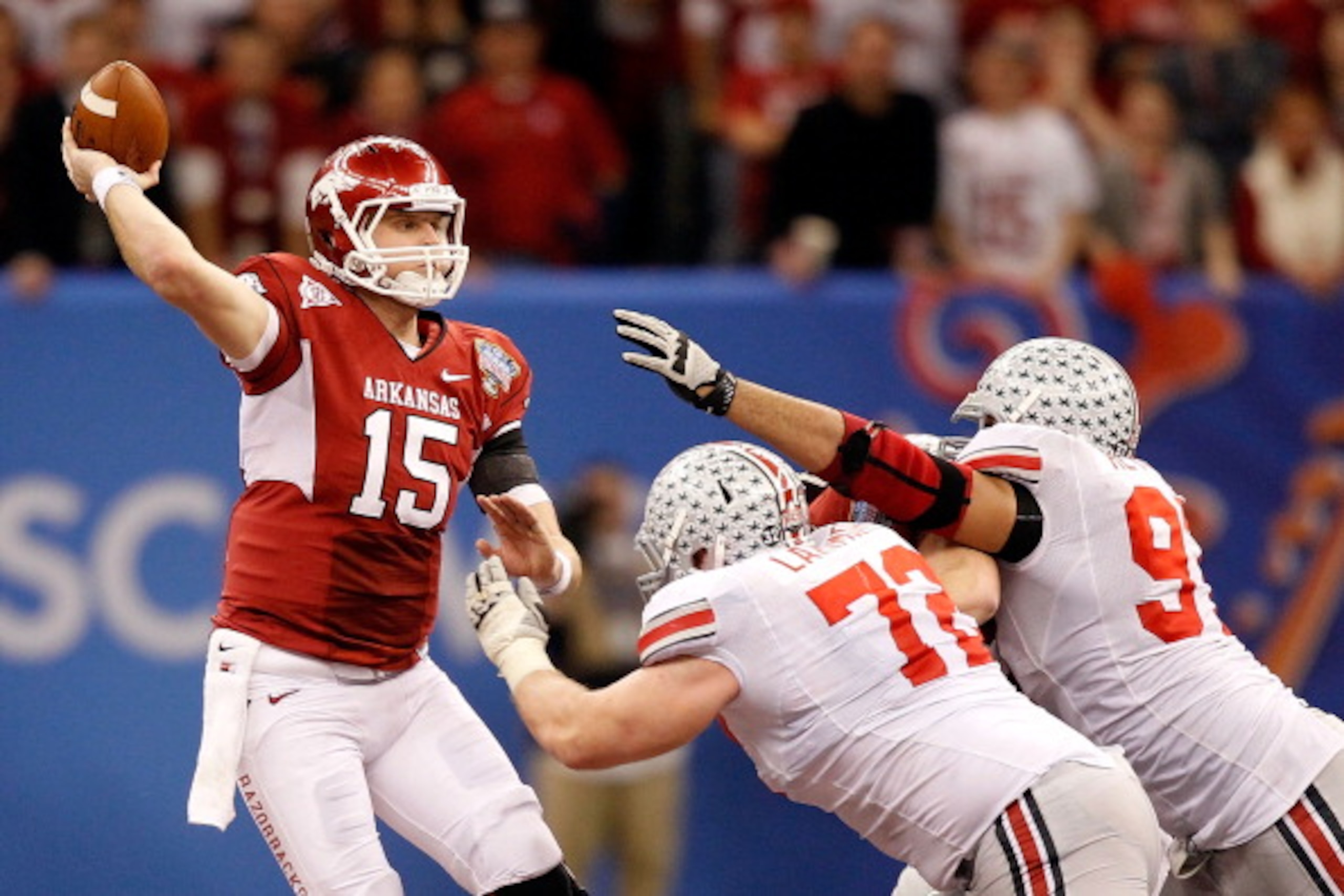 NEW ORLEANS, LA - JANUARY 04: Quarterback Ryan Mallett #15 of the Arkansas Razorbacks looks to pass against the Ohio State Buckeyes during the Allstate Sugar Bowl at the Louisiana Superdome on January 4, 2011 in New Orleans, Louisiana. (Photo by Matthew NEW ORLEANS, LA - JANUARY 04: Quarterback Ryan Mallett #15 of the Arkansas Razorbacks looks to pass against the Ohio State Buckeyes during the Allstate Sugar Bowl at the Louisiana Superdome on January 4, 2011 in New Orleans, Louisiana. (Photo by Matthew