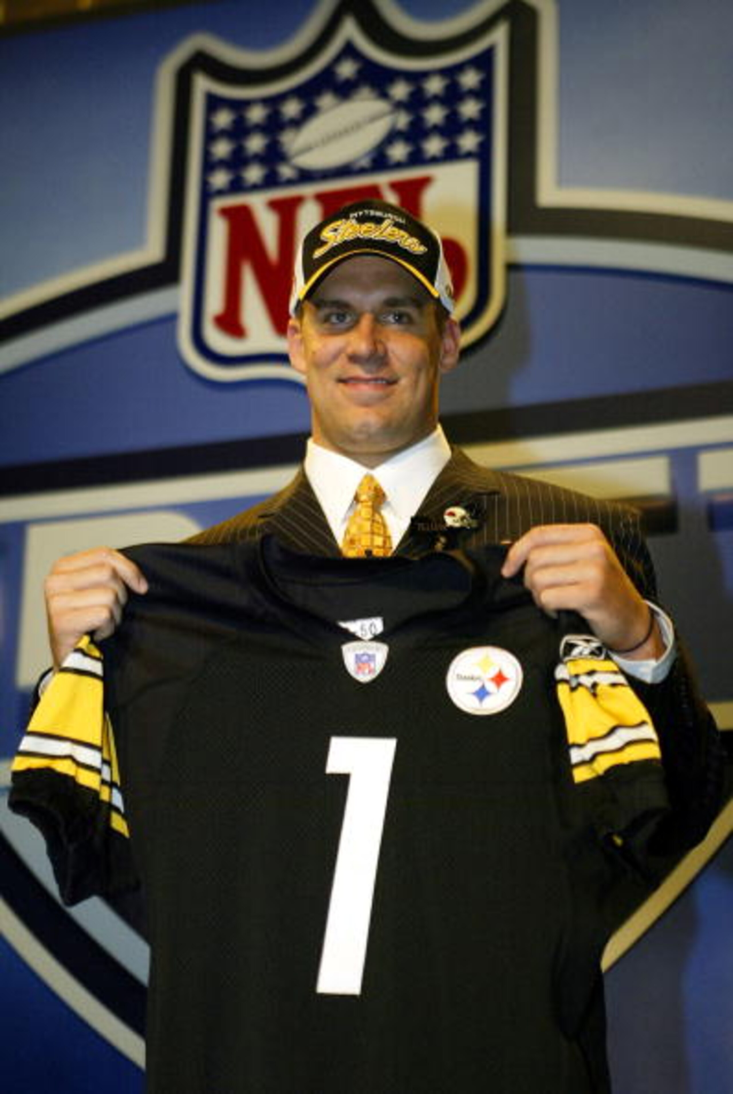 NEW YORK - APRIL 24:  Quarterback Ben Roethlisberger is seen after being selected 11th overall by the Pittsburgh Steelers during the 2004 NFL Draft on April 24, 2004 at Madison Square Garden in New York City.  (Photo by Chris Trotman/Getty Images)