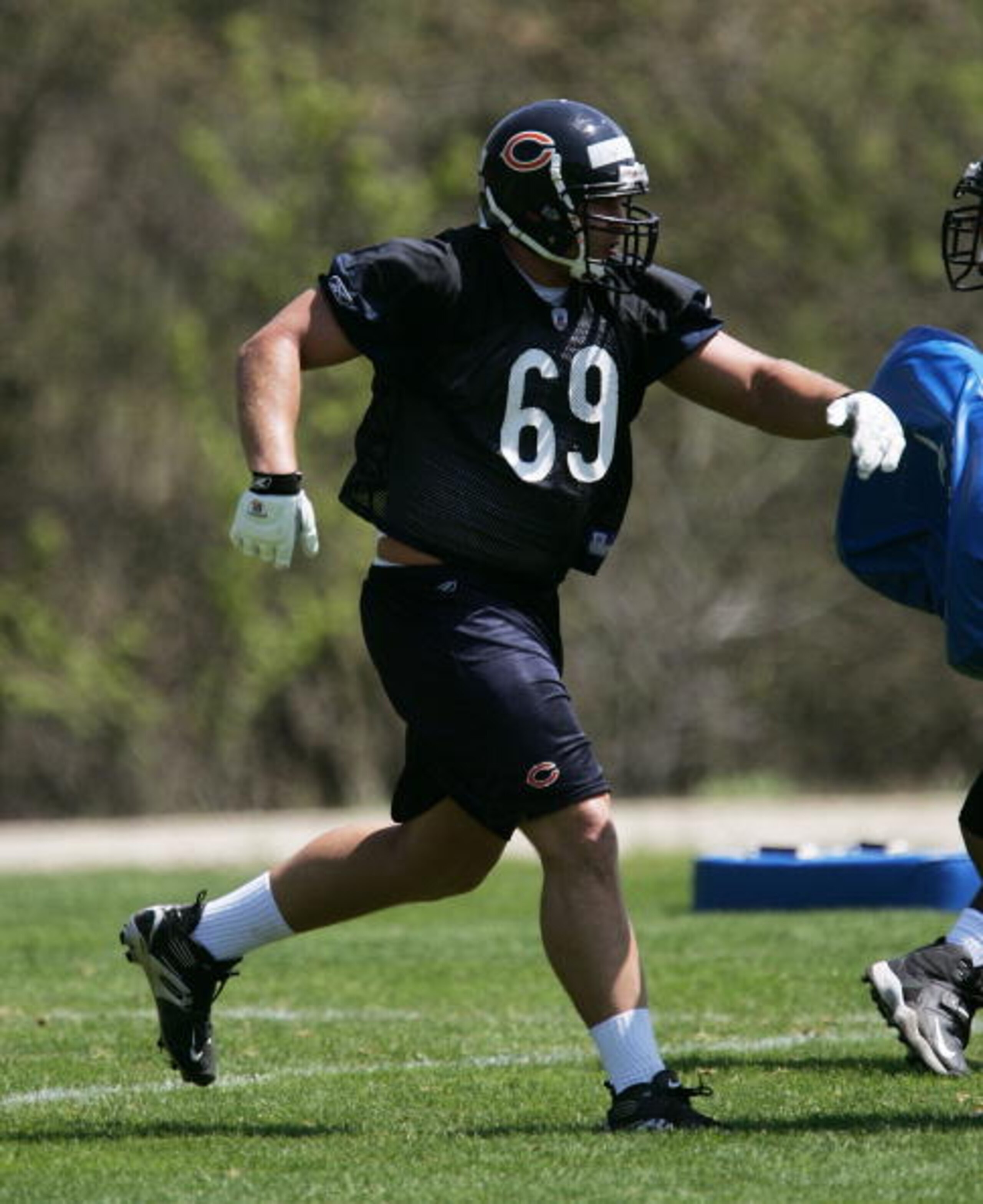 LAKE FOREST, IL - MAY 04: Kirk Barton #69 of the Chicago Bears works out during a rookie mini-camp practice on May 4, 2008 at Halas Hall in Lake Forest, Illinois. (Photo by Jonathan Daniel/Getty Images) LAKE FOREST, IL - MAY 04: Kirk Barton #69 of the Chicago Bears works out during a rookie mini-camp practice on May 4, 2008 at Halas Hall in Lake Forest, Illinois. (Photo by Jonathan Daniel/Getty Images)
