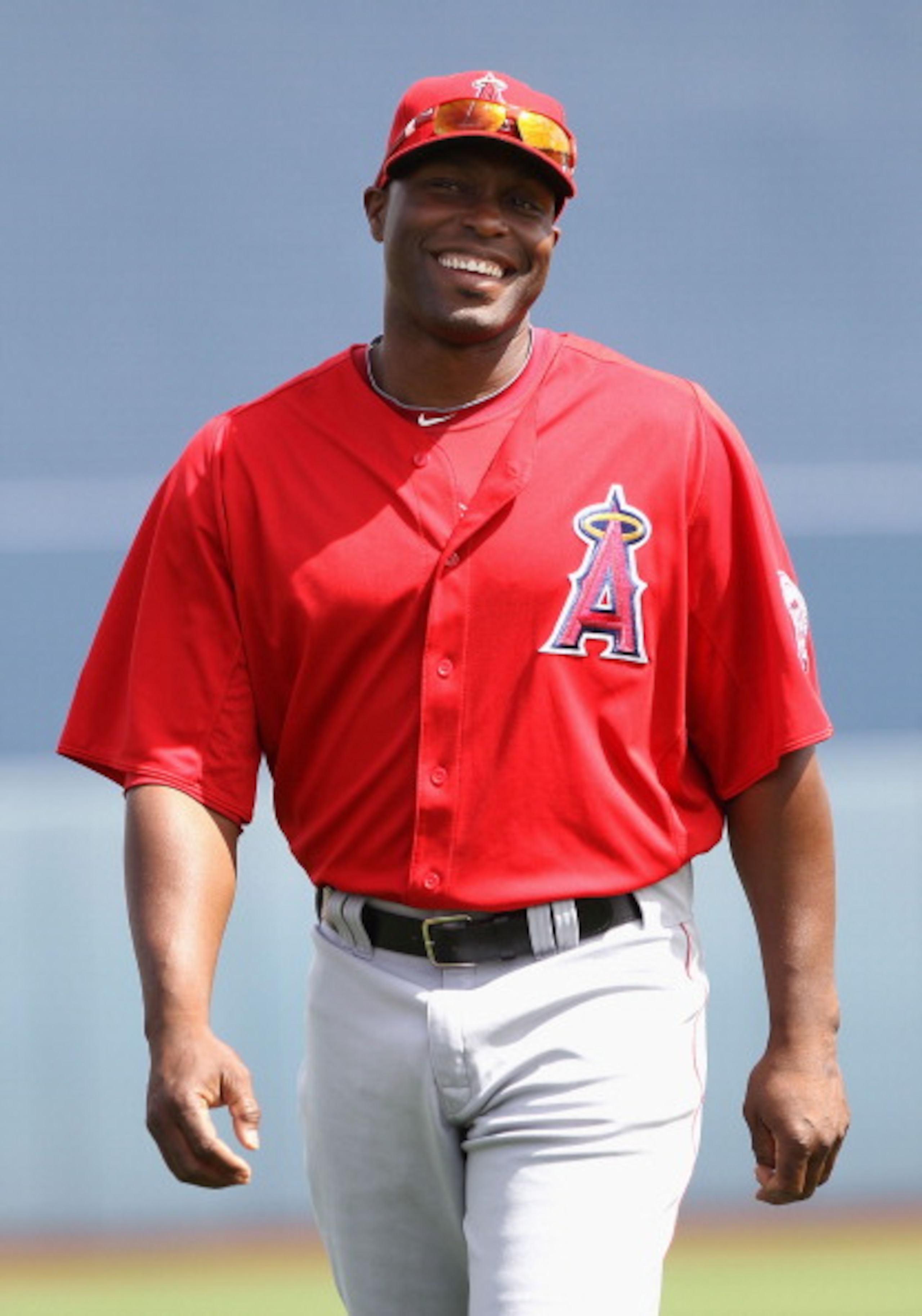 PEORIA, AZ - MARCH 15:  Torii Hunter #48 of the Los Angeles Angels of Anaheim warms up before a spring training game against the San Diego Padres at Peoria Stadium on March 15, 2011 in Peoria, Arizona.  (Photo by Christian Petersen/Getty Images)