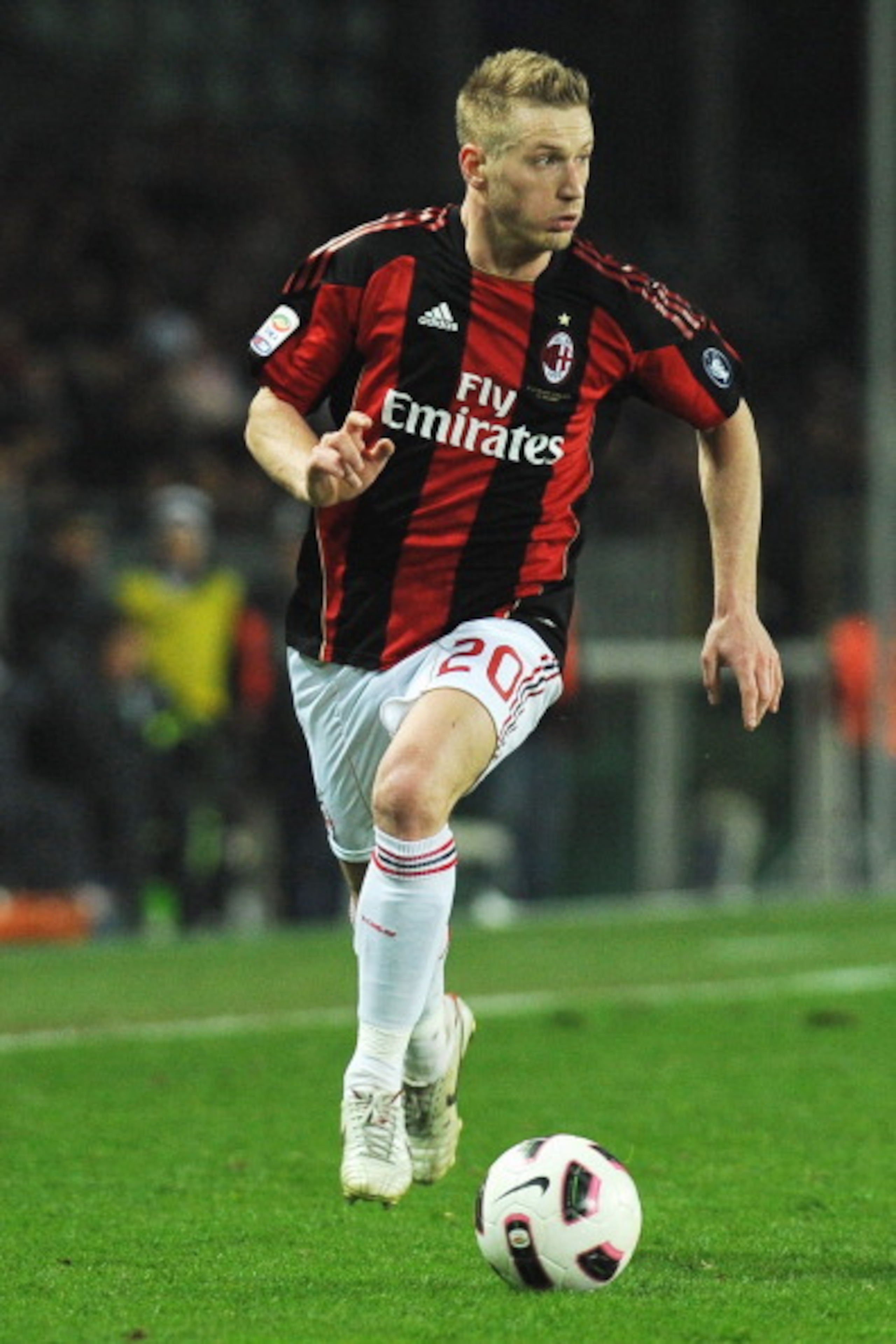TURIN, ITALY - MARCH 05:  Ignazio Abate of AC Milan in action during the Serie A match between Juventus FC and AC Milan at Olimpico Stadium on March 5, 2011 in Turin, Italy.  (Photo by Valerio Pennicino/Getty Images)