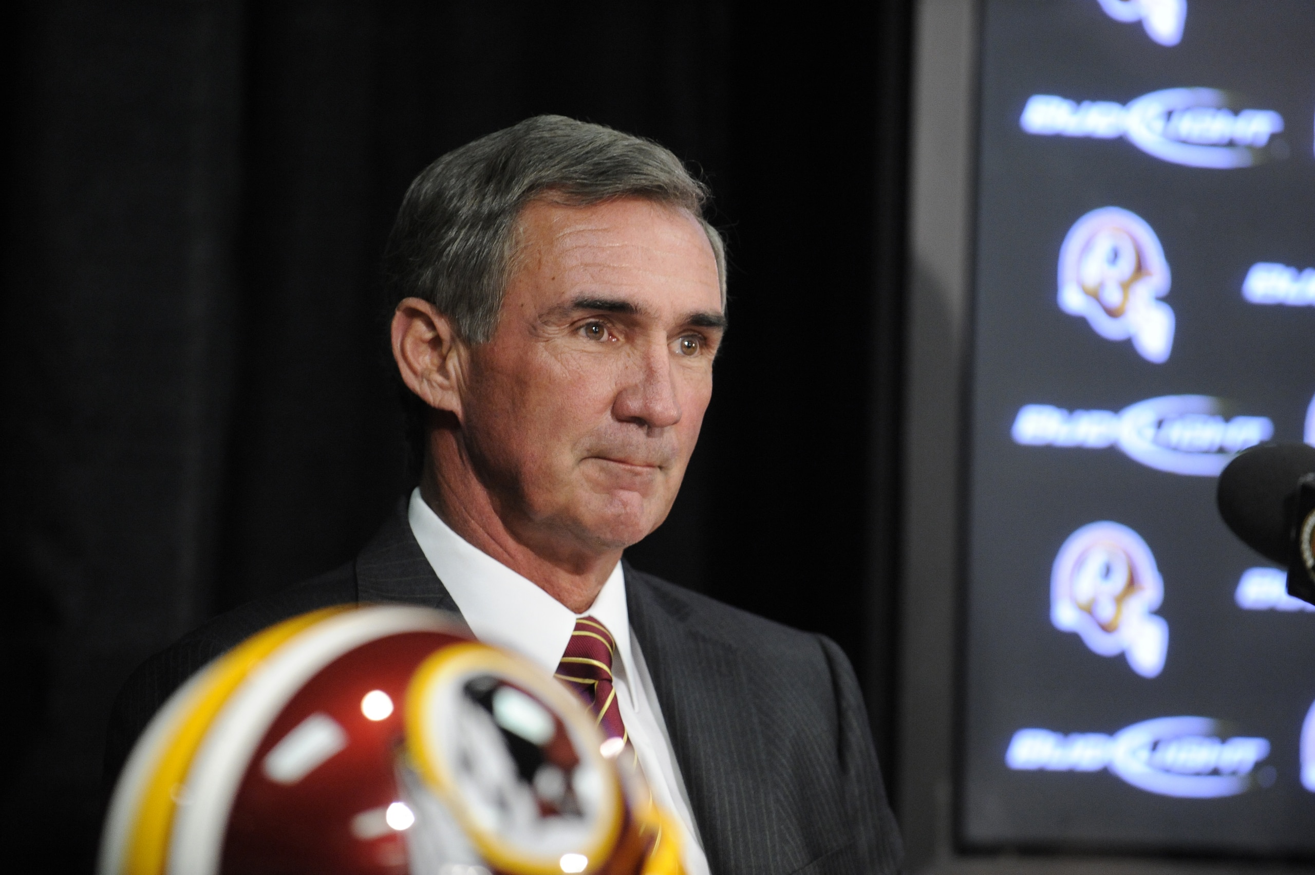 ASHBURN,VA - JANUARY 06:  Mike Shanahan speaks at a press conference introducing him as the new Executive Vice President and Head Coach of the Washington Redskins to the media on January 6, 2010 at Redskins Park in Ashburn, Virginia.  (Photo by Mitchell L