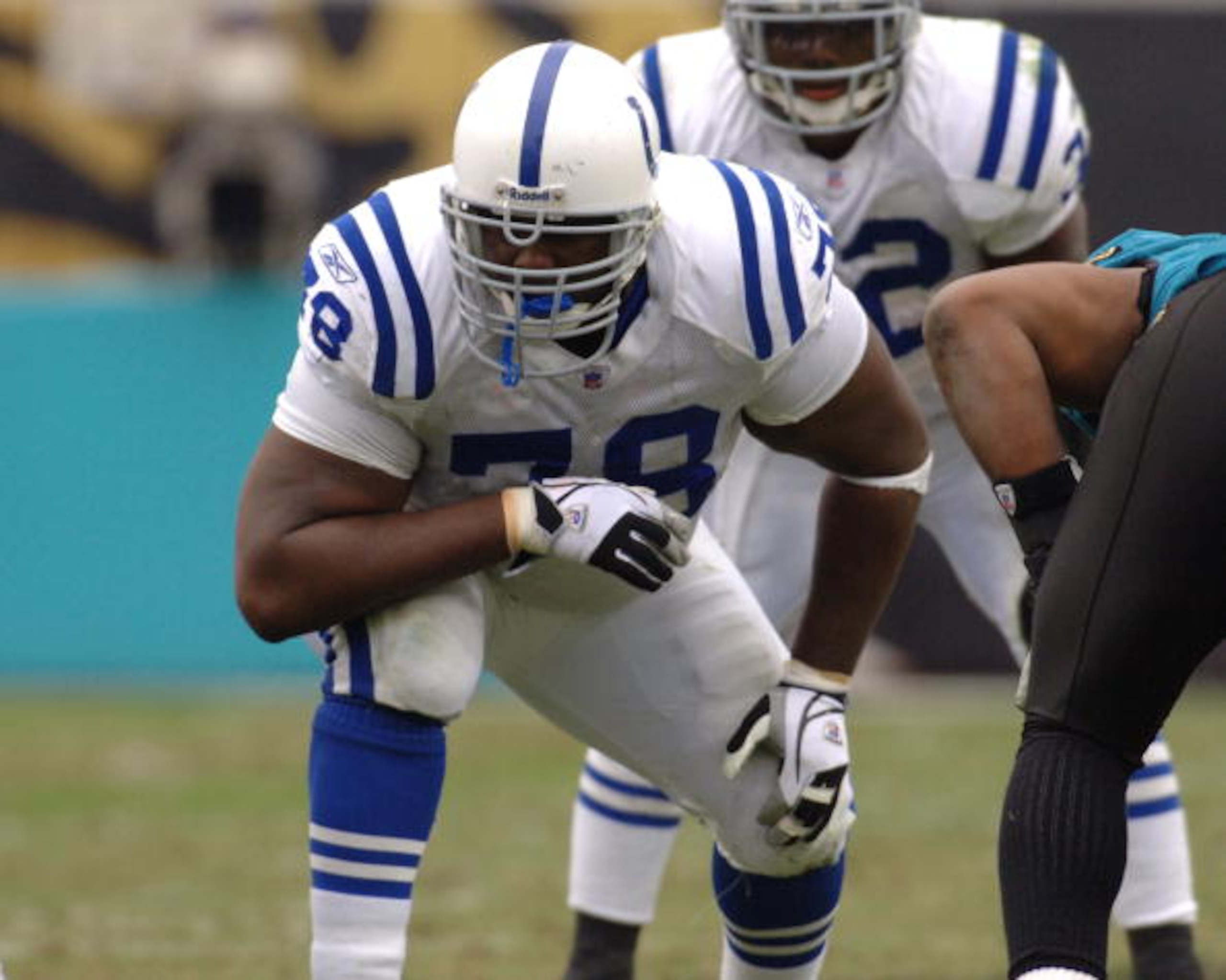 Indianapolis Colts tackle Tarik Glenn sets to block against the Jacksonville Jaguars December 11, 2005 in Jacksonville. The Colts defeated the Jaguars 26 - 18 to remain undefeated. (Photo by Al Messerschmidt/Getty Images) Indianapolis Colts tackle Tarik Glenn sets to block against the Jacksonville Jaguars December 11, 2005 in Jacksonville. The Colts defeated the Jaguars 26 - 18 to remain undefeated. (Photo by Al Messerschmidt/Getty Images)