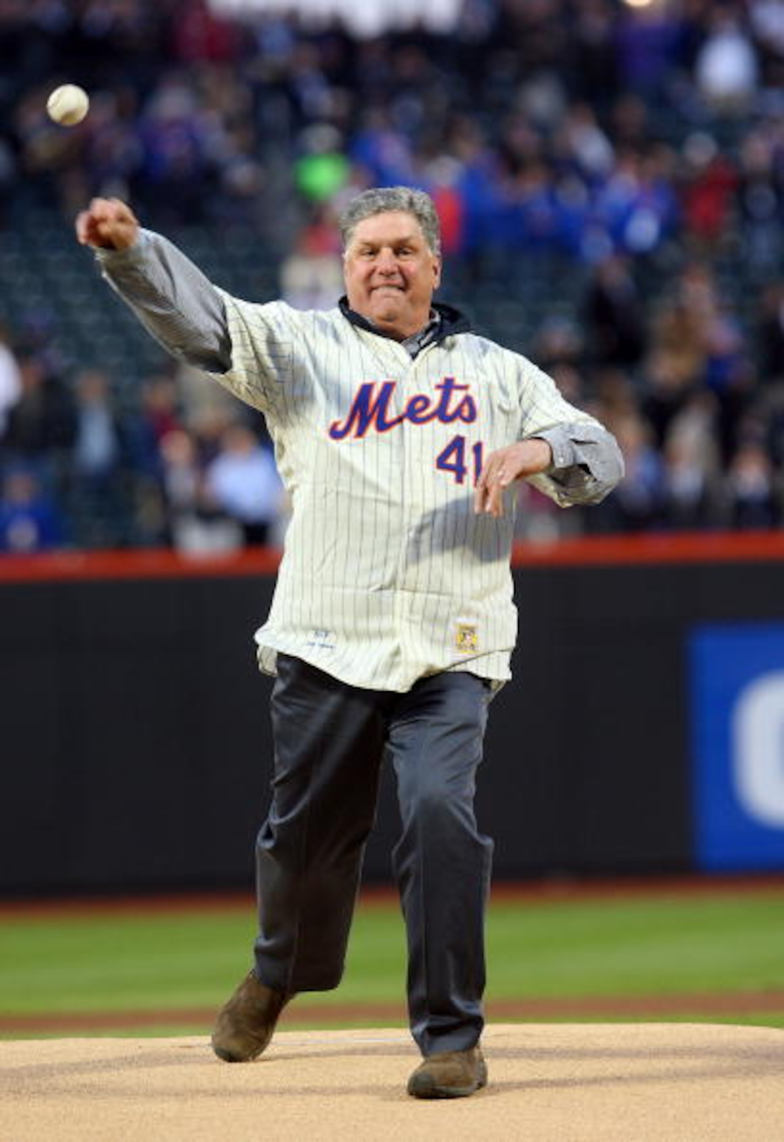 NEW YORK - APRIL 13:  Former Mets pitcher Tom Seaver throws out the ceremonial first pitch before the San Diego Padres against the New York Mets during opening day at Citi Field on April 13, 2009 in the Flushing neighborhood of the Queens borough of New Y
