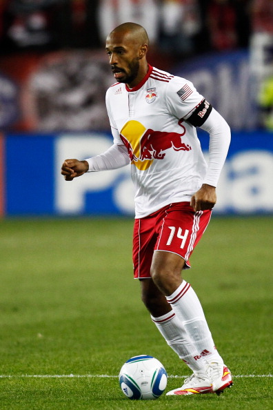 HARRISON, NJ - APRIL 02:  Thierry Henry #14 of the New York Red Bulls controls the ball against the Houston Dynamo at Red Bull Arena on April 2, 2011 in Harrison, New Jersey.  (Photo by Jeff Zelevansky/Getty Images)