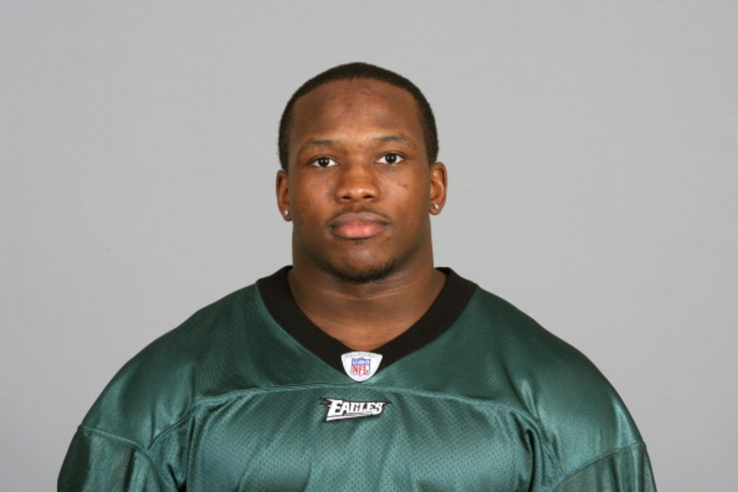 PHILADELPHIA, PA - JULY 6: In this 2010 photo provided by the NFL, Joe Mays of the Philadelphia Eagles poses for an NFL headshot on Tuesday, July 6, 2010 in Philadelphia, Pennsylvania. (Photo by NFL via Getty Images)