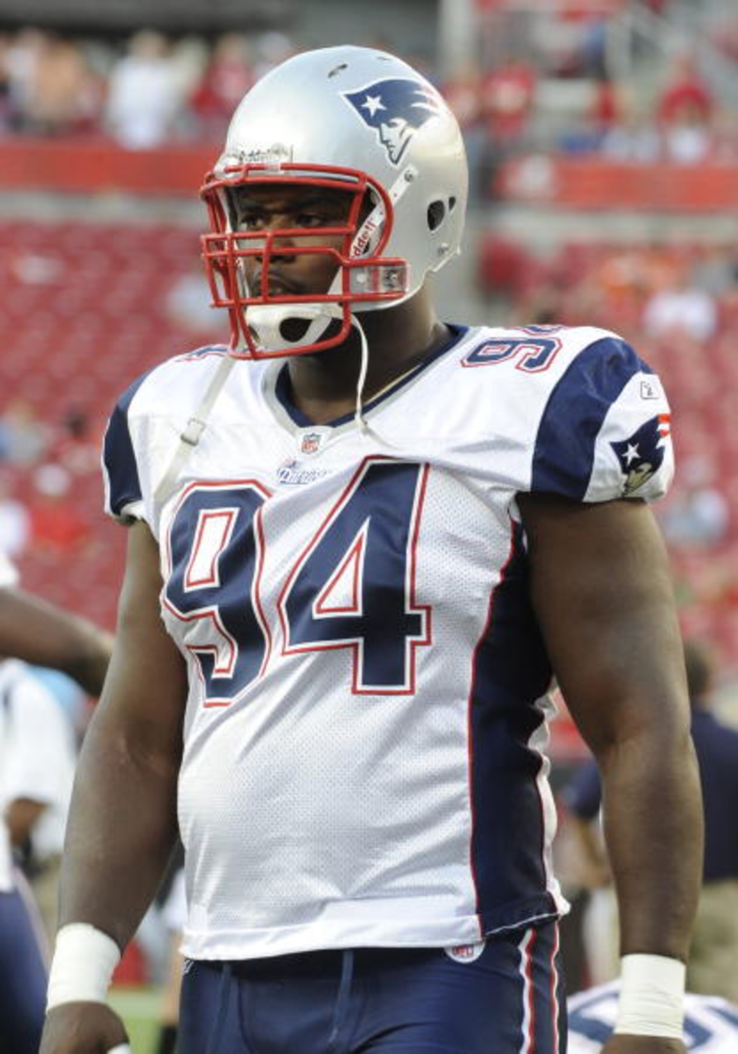 TAMPA, FL - AUGUST 17: Defensive lineman Ty Warren #94 of the New England Patriots watches play against the Tampa Bay Buccaneers at Raymond James Stadium on August 17, 2008 in Tampa, Florida. (Photo by Al Messerschmidt/Getty Images) TAMPA, FL - AUGUST 17: Defensive lineman Ty Warren #94 of the New England Patriots watches play against the Tampa Bay Buccaneers at Raymond James Stadium on August 17, 2008 in Tampa, Florida. (Photo by Al Messerschmidt/Getty Images)