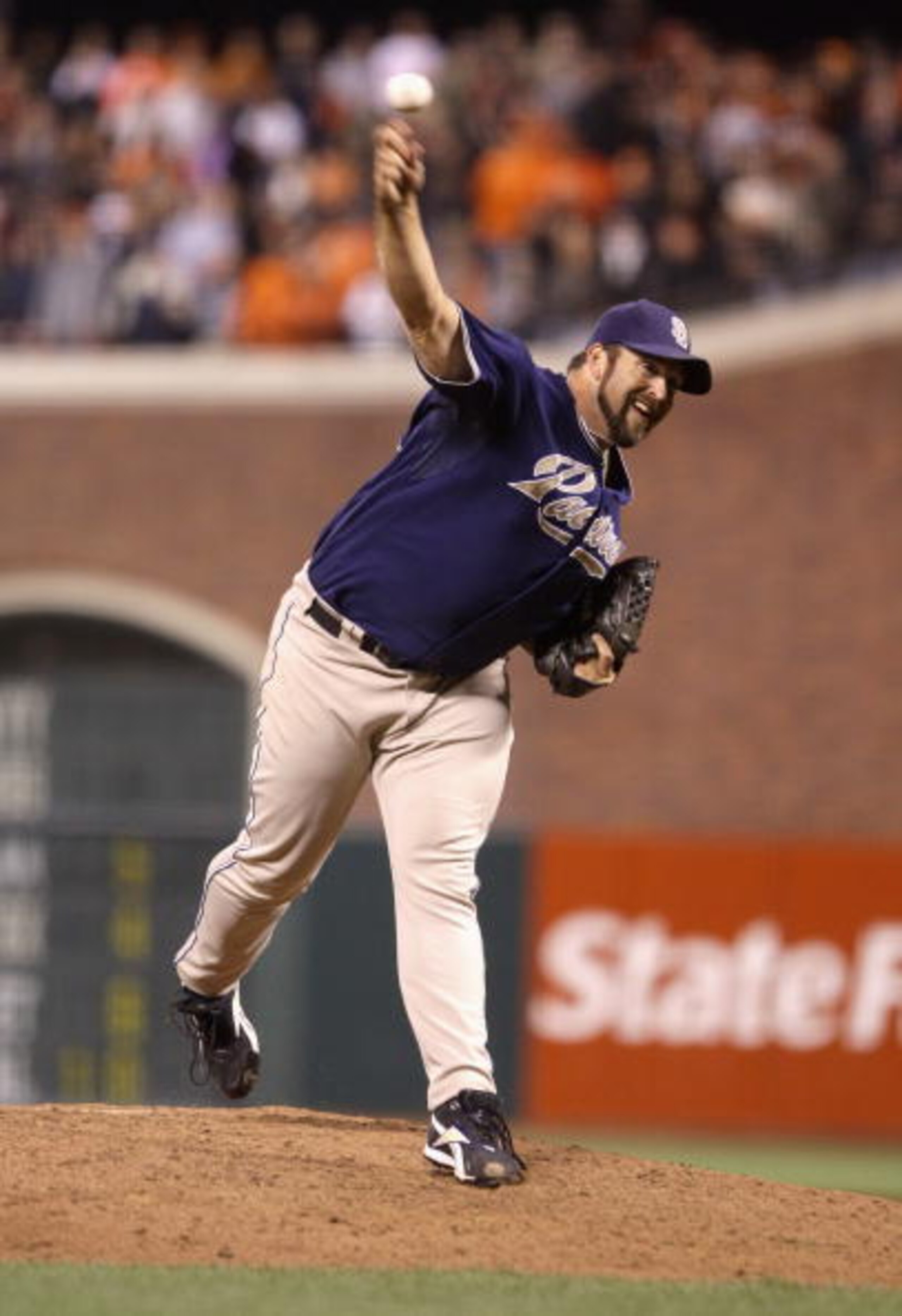 SAN FRANCISCO - OCTOBER 01:  Heath Bell #21 of the San Diego Padres pitches against the San Francisco Giants at AT&T Park on October 1, 2010 in San Francisco, California.  (Photo by Ezra Shaw/Getty Images)