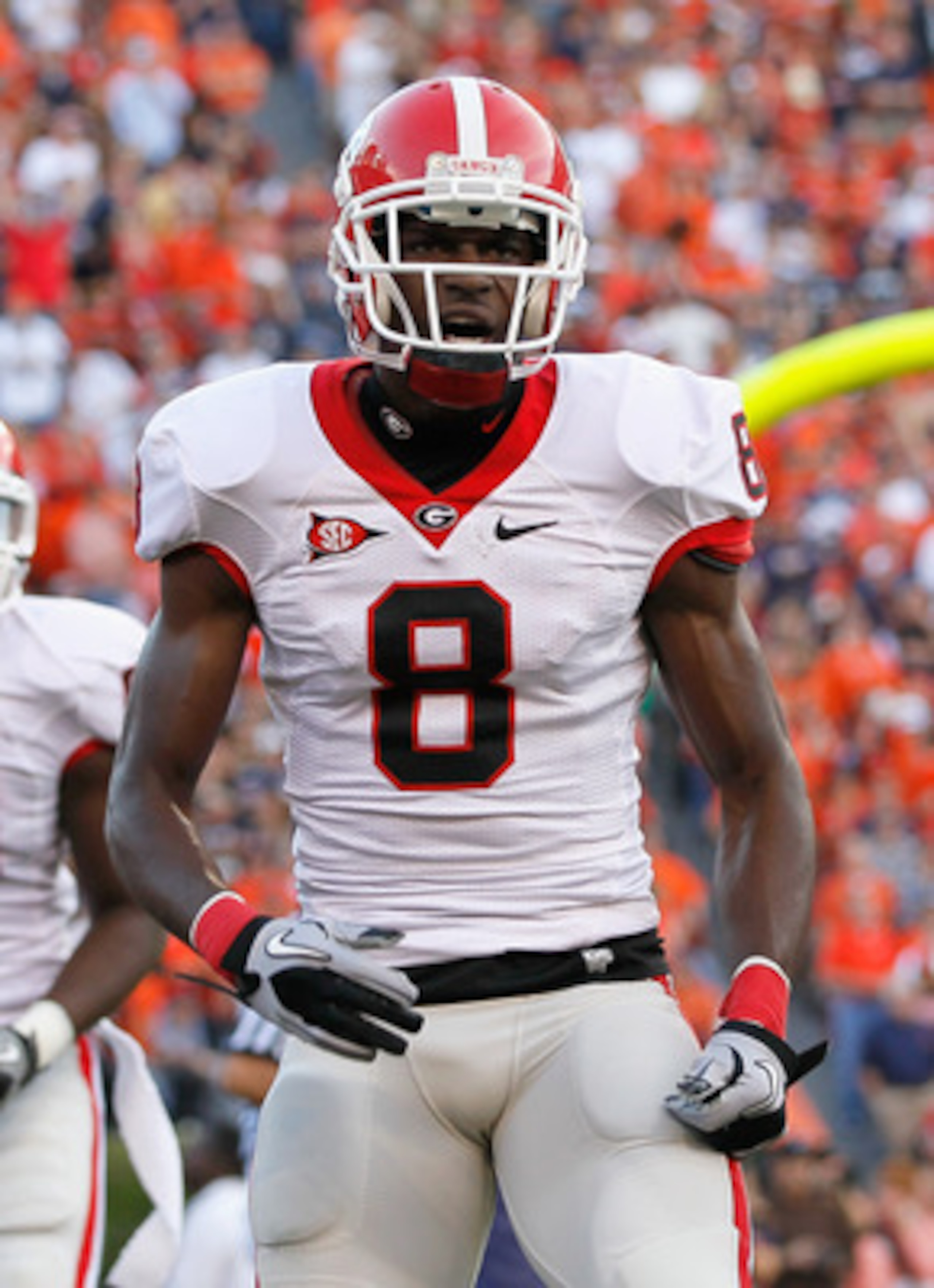AUBURN, AL - NOVEMBER 13:  A.J. Green #8 of the Georgia Bulldogs against the Auburn Tigers at Jordan-Hare Stadium on November 13, 2010 in Auburn, Alabama.  (Photo by Kevin C. Cox/Getty Images)
