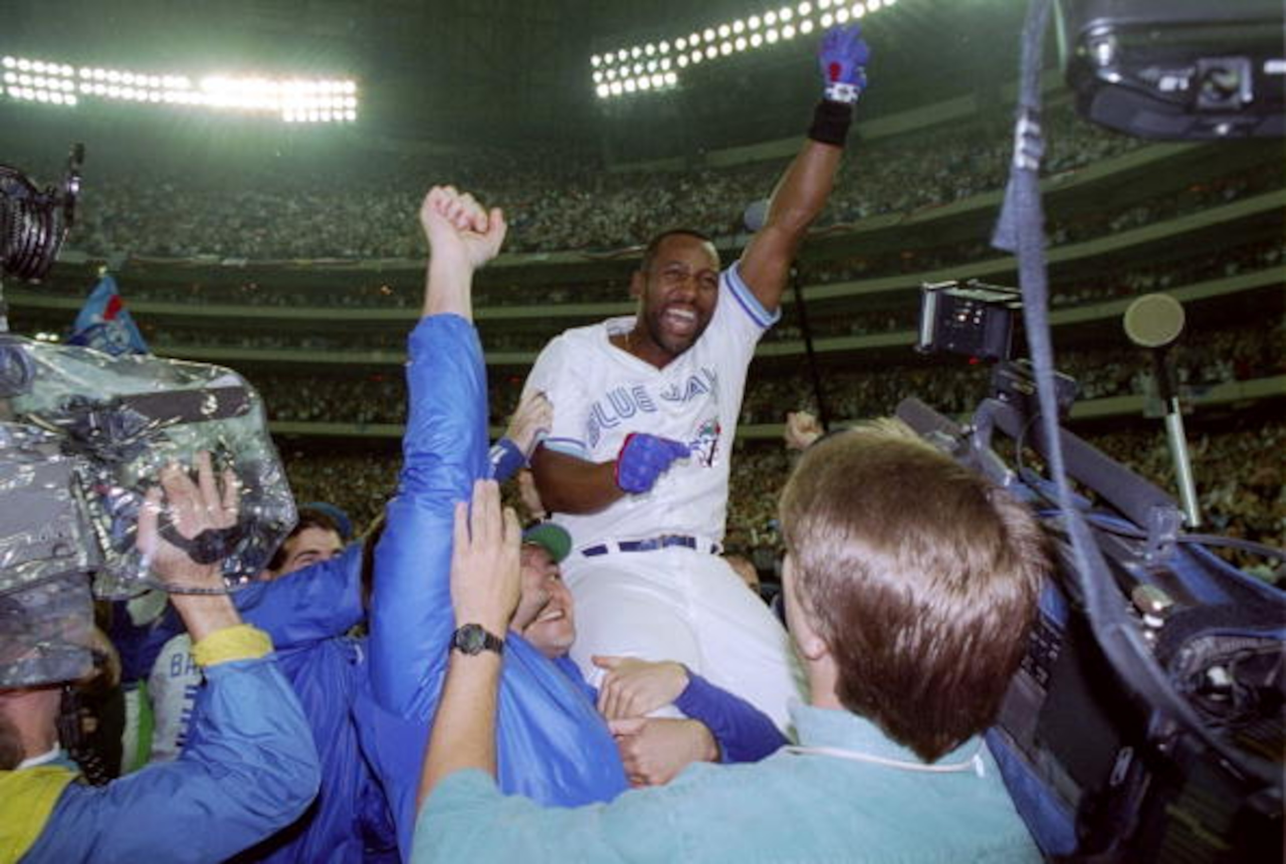 23 Oct 1993:  Firrst baseman Joe Carter of the Toronto Blue Jays celebrates after the World Series against the Philadelphia Phillies at the Toronto Sky Dome in Toronto, Canada. Mandatory Credit: Rick Stewart  /Allsport