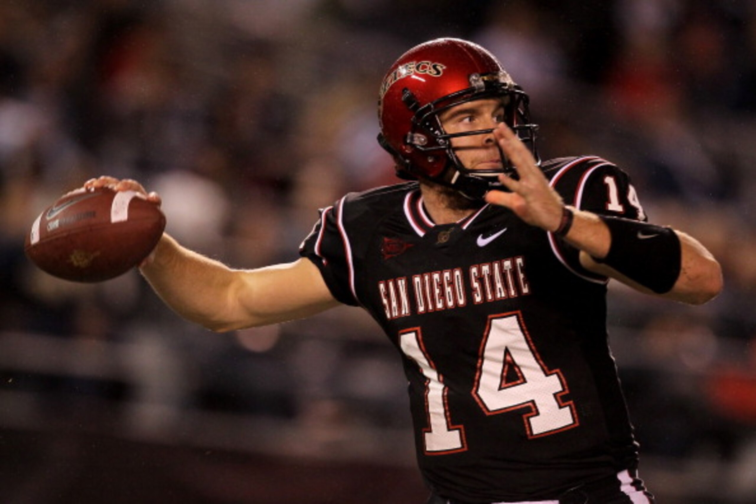 SAN DIEGO - NOVEMBER 20: Quarterback Ryan Lindley #14 of the San Deigo State Aztecs throws a pass against the Utah Utes at Qualcomm Stadium on November 20, 2010 in San Diego, California. (Photo by Stephen Dunn/Getty Images) SAN DIEGO - NOVEMBER 20: Quarterback Ryan Lindley #14 of the San Deigo State Aztecs throws a pass against the Utah Utes at Qualcomm Stadium on November 20, 2010 in San Diego, California. (Photo by Stephen Dunn/Getty Images)