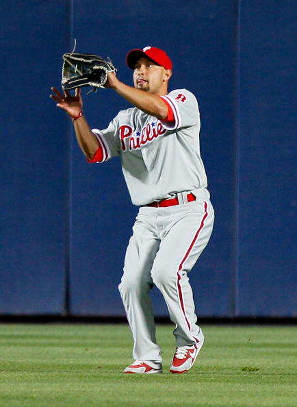 Phillies legend Shane Victorino to retire with organization