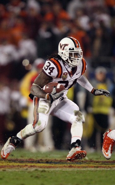 CHARLOTTE, NC - DECEMBER 04:  Ryan Williams #34 of the Virginia Tech Hokies against the Florida State Seminoles during their game at Bank of America Stadium on December 4, 2010 in Charlotte, North Carolina.  (Photo by Streeter Lecka/Getty Images)