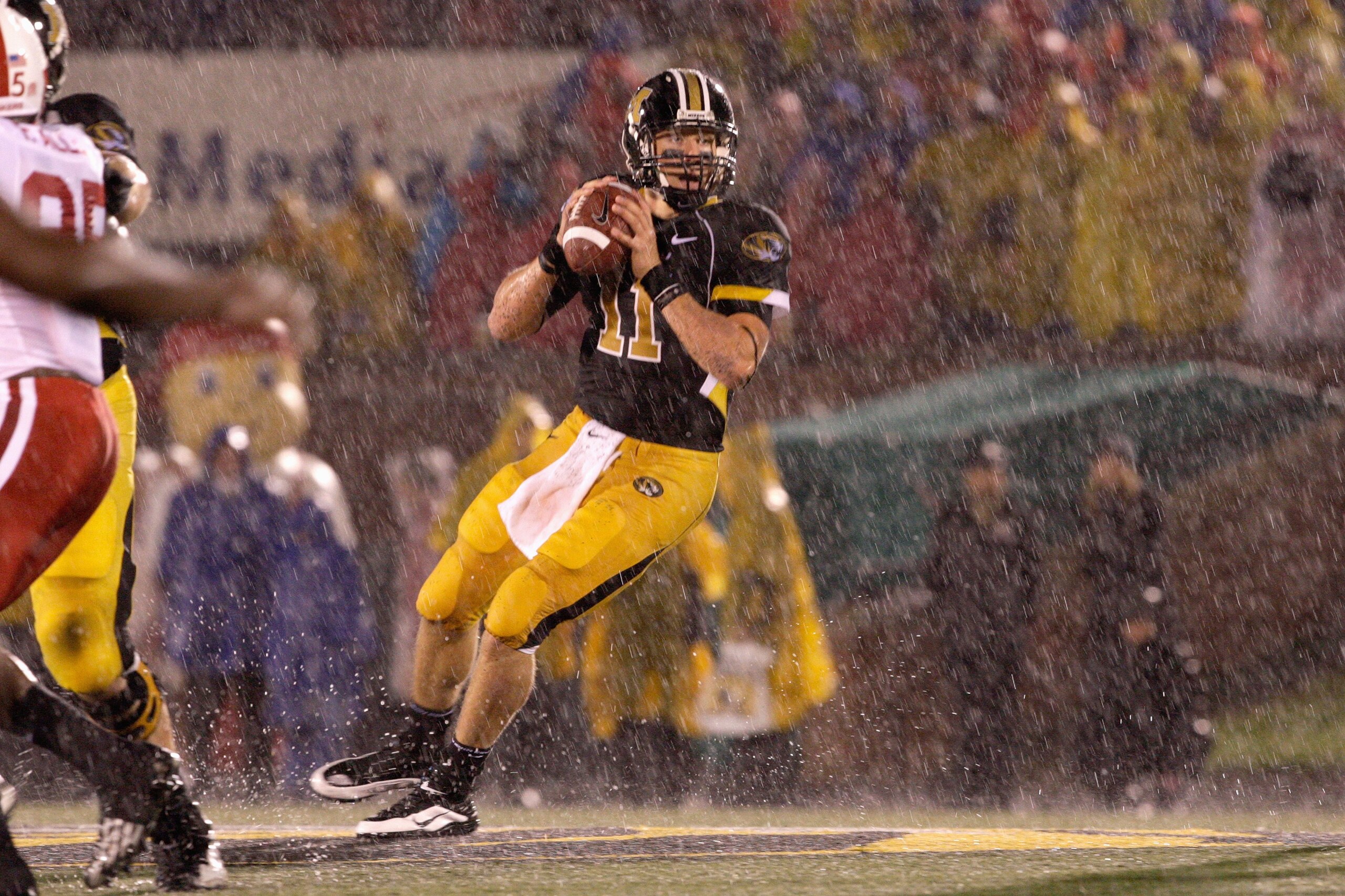 COLUMBIA, MO - OCTOBER 08: Blaine Gabbert #11 of the Missouri Tigers looks to pass the ball during the game against the Nebraska Cornhuskers on October 8, 2009 at Faurot Field/Memorial Stadium in Columbia, Missouri. (Photo by Jamie Squire/Getty Images) COLUMBIA, MO - OCTOBER 08: Blaine Gabbert #11 of the Missouri Tigers looks to pass the ball during the game against the Nebraska Cornhuskers on October 8, 2009 at Faurot Field/Memorial Stadium in Columbia, Missouri. (Photo by Jamie Squire/Getty Images)