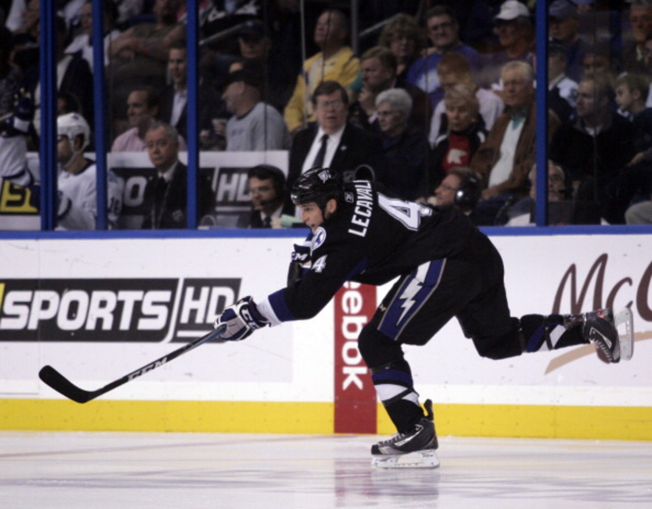 TAMPA, FL - JANUARY 25: Vincent Lecavalier #4 of the Tampa Bay Lightning skates against the Toronto Maple Leafs at St. Pete Times Forum on January 25, 2011 in Tampa, Florida. The Lightning defeated the Leafs 2-0. (Photo by Justin K. Aller/Getty Images)