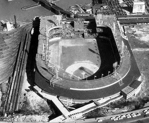 Five Historic MLB Ballparks You Must Visit  HowTheyPlay
