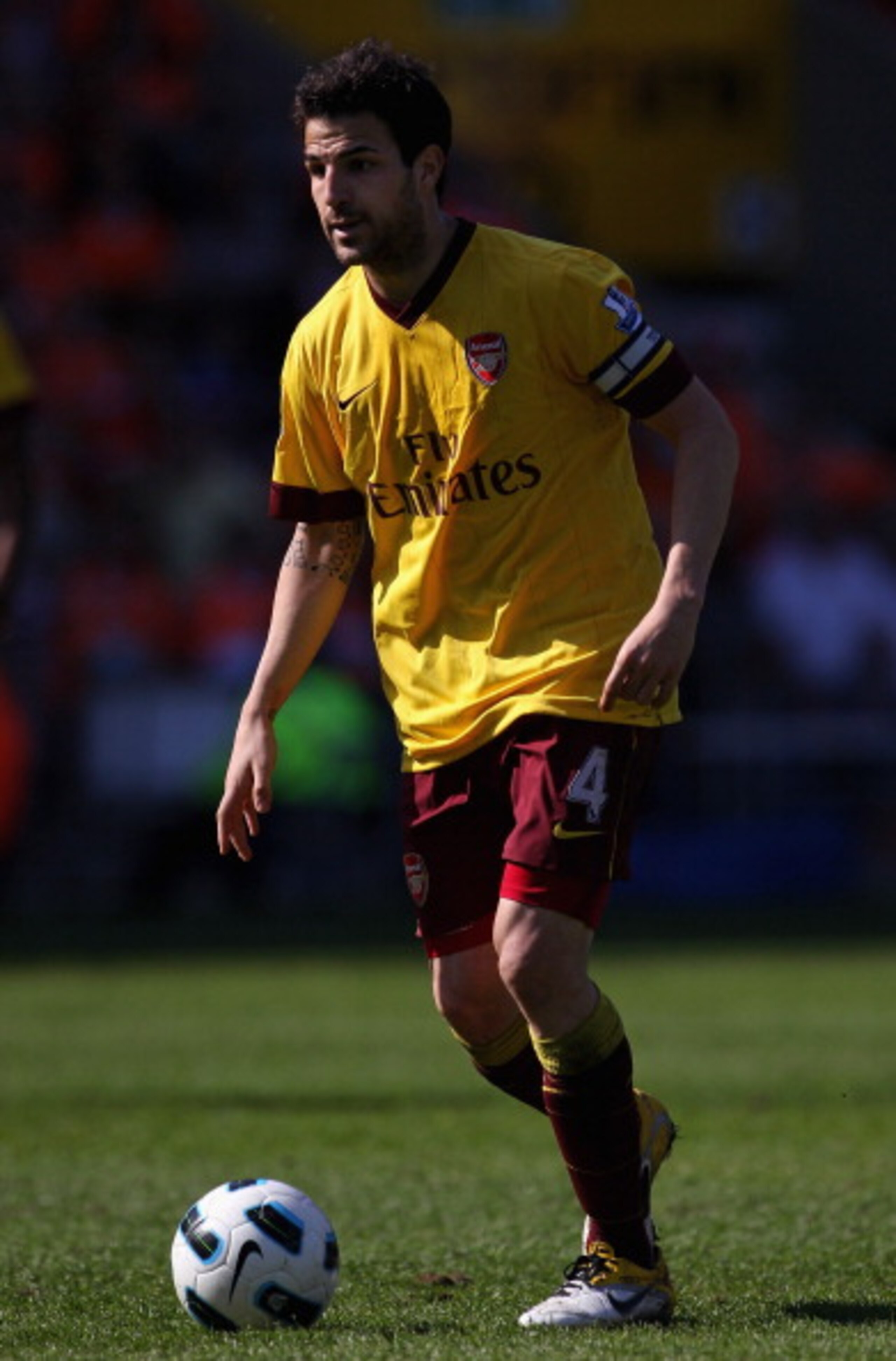 BLACKPOOL, ENGLAND - APRIL 10:  Cesc Fabregas of Arsenal during the Barclays Premier League match between Blackpool and Arsenal at Bloomfield Road on April 10, 2011 in Blackpool, England.  (Photo by Alex Livesey/Getty Images)