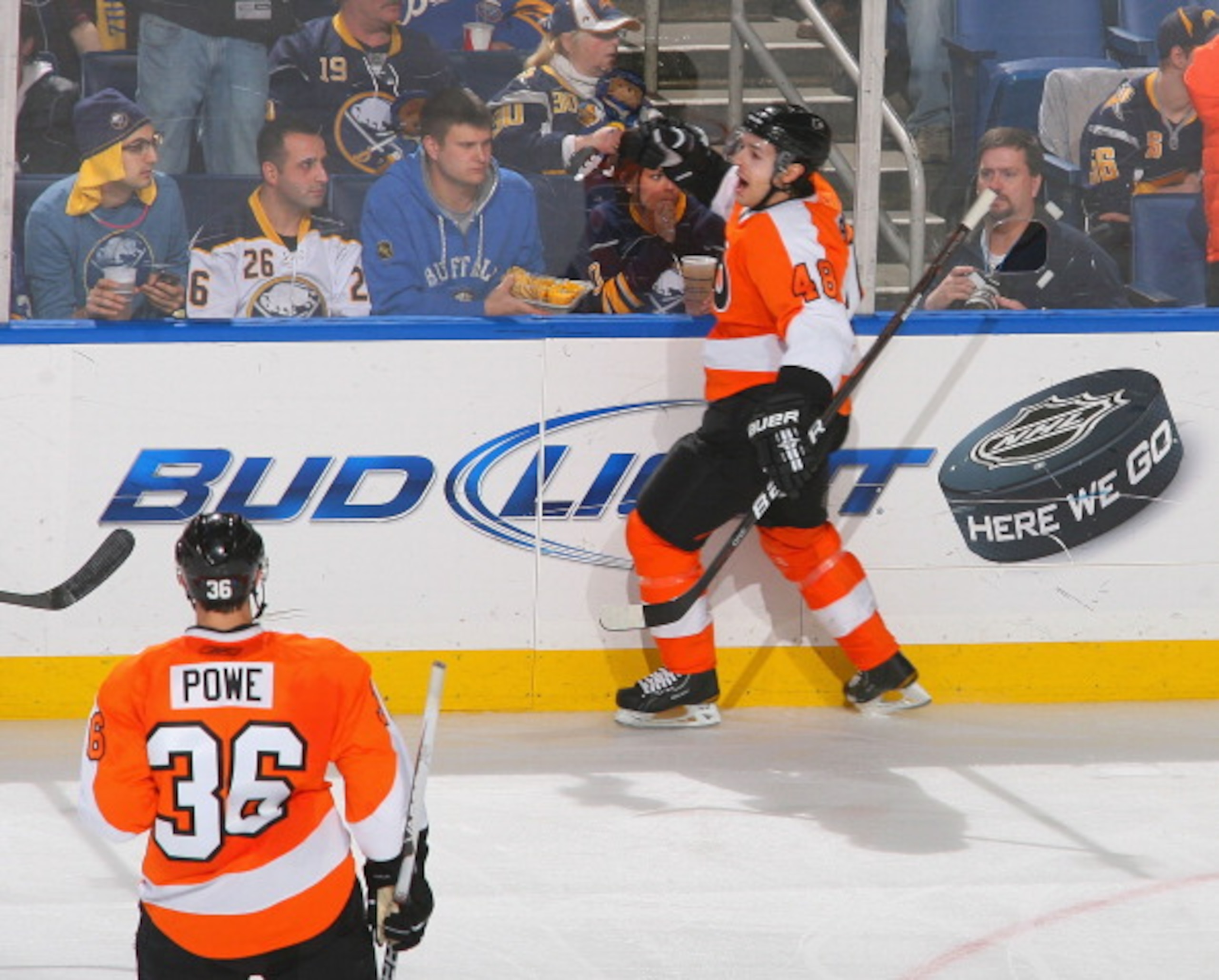 BUFFALO, NY - APRIL 08: Daniel Briere #48 of the Philadelphia Flyers celebrates scoring Philadelphia's third goal against the Buffalo Sabres at HSBC Arena on April 8, 2011 in Buffalo, New York. (Photo by Rick Stewart/Getty Images) BUFFALO, NY - APRIL 08: Daniel Briere #48 of the Philadelphia Flyers celebrates scoring Philadelphia's third goal against the Buffalo Sabres at HSBC Arena on April 8, 2011 in Buffalo, New York. (Photo by Rick Stewart/Getty Images)