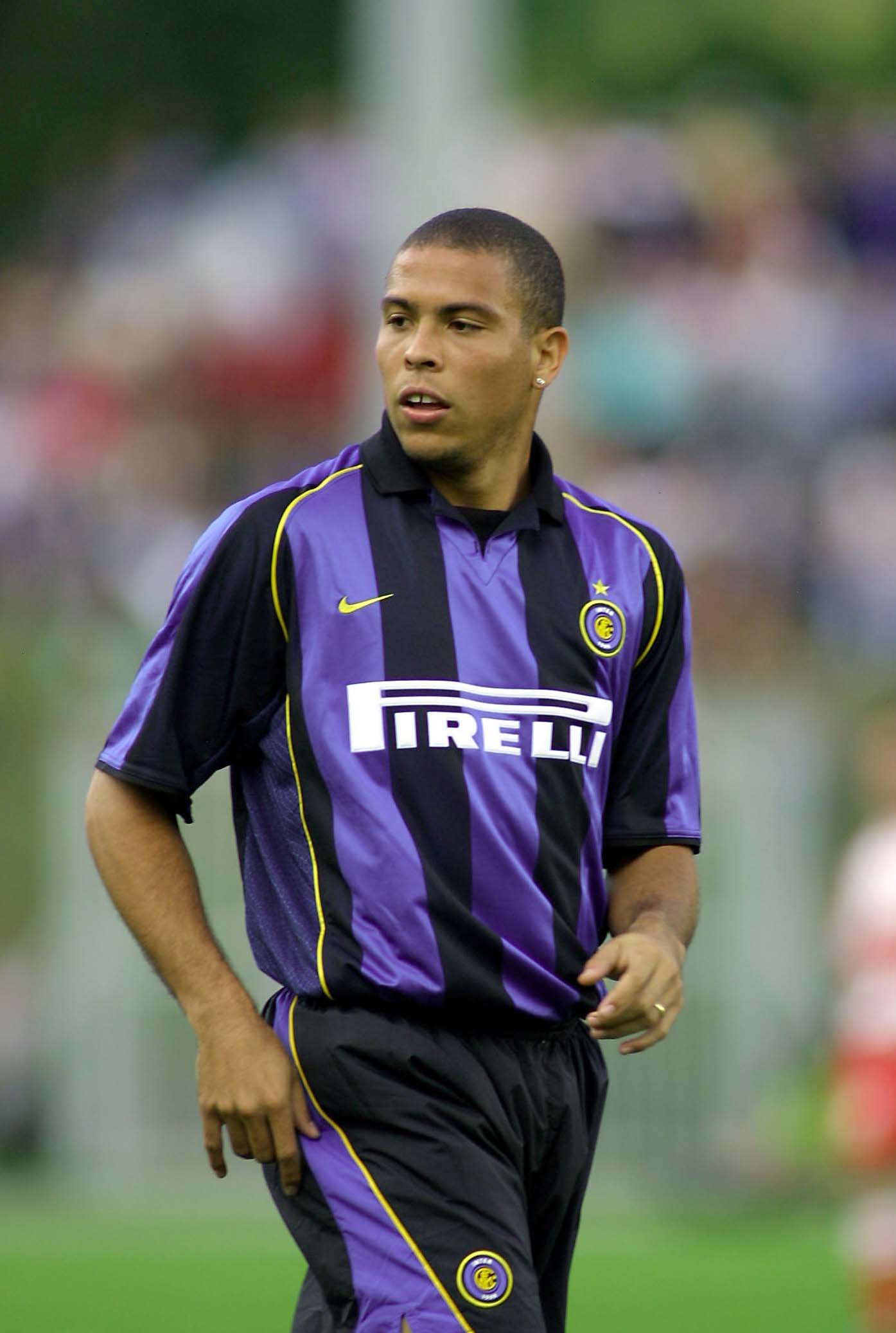 23 Jul 2001:  Ronaldo of Inter Milan in action during a preseason match played between Inter Milan and Bormiese in Bormio Italy. DIGITAL IMAGE Mandatory Credit: Grazia Neri/ALLSPORT