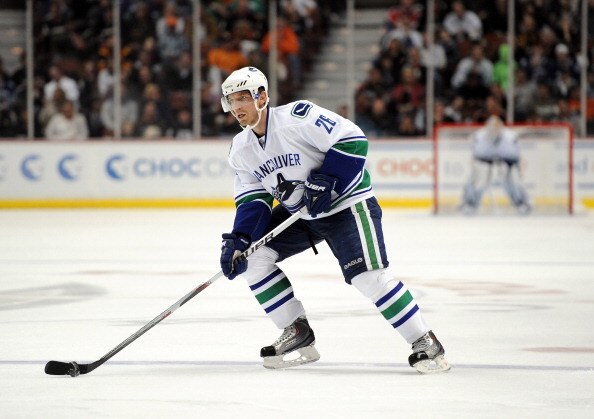 ANAHEIM, CA - MARCH 06:  Mikael Samuelsson #26 of the Vancouver Canucks at the point against the Anaheim Ducks at the Honda Center on March 6, 2011 in Anaheim, California.  (Photo by Harry How/Getty Images)