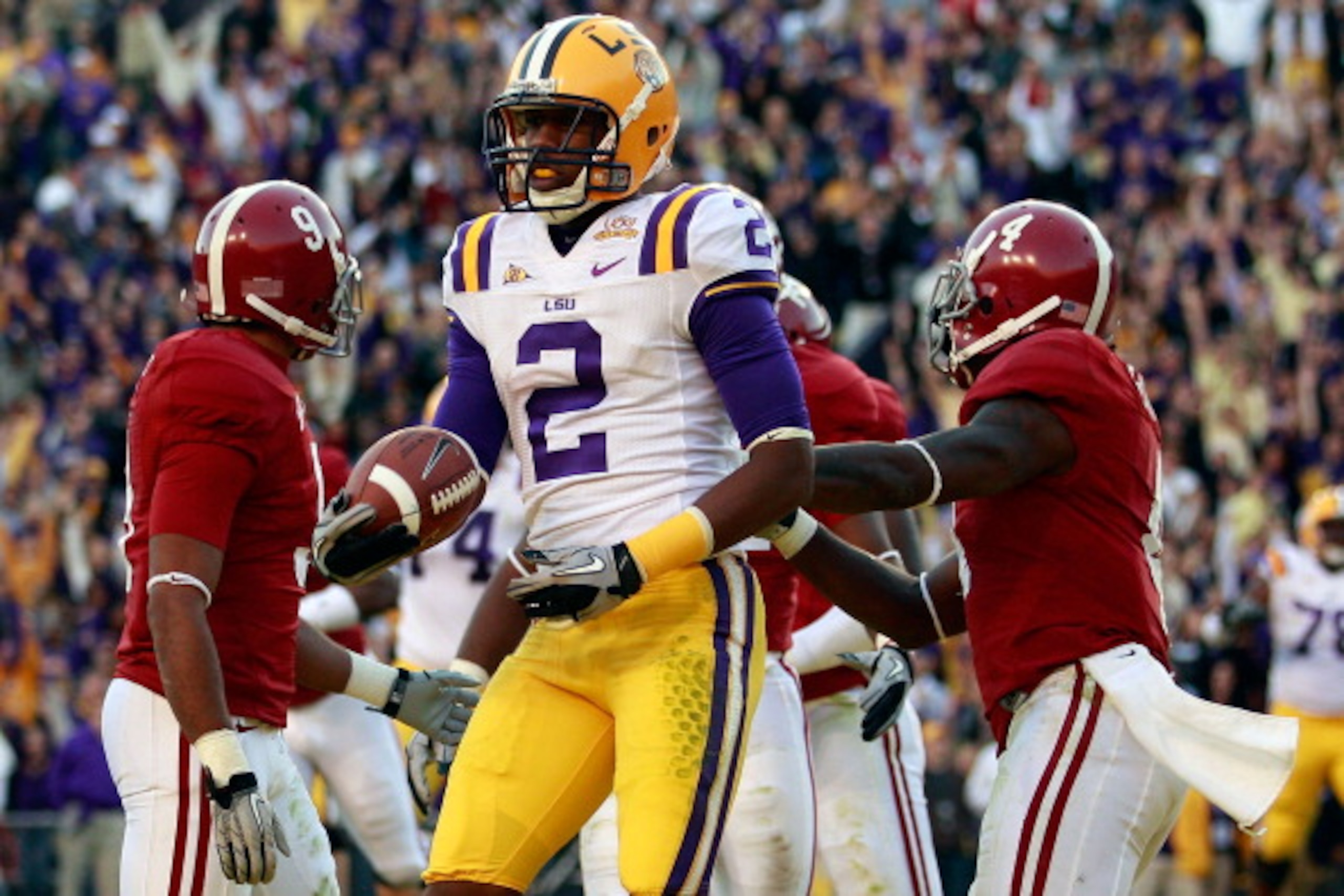 BATON ROUGE, LA - NOVEMBER 06:  Rueben Randle #2 of the Louisiana State University Tigers celebrates after scoring on a two point conversion against the Alabama Crimson Tide at Tiger Stadium on November 6, 2010 in Baton Rouge, Louisiana. The Tigers defeat