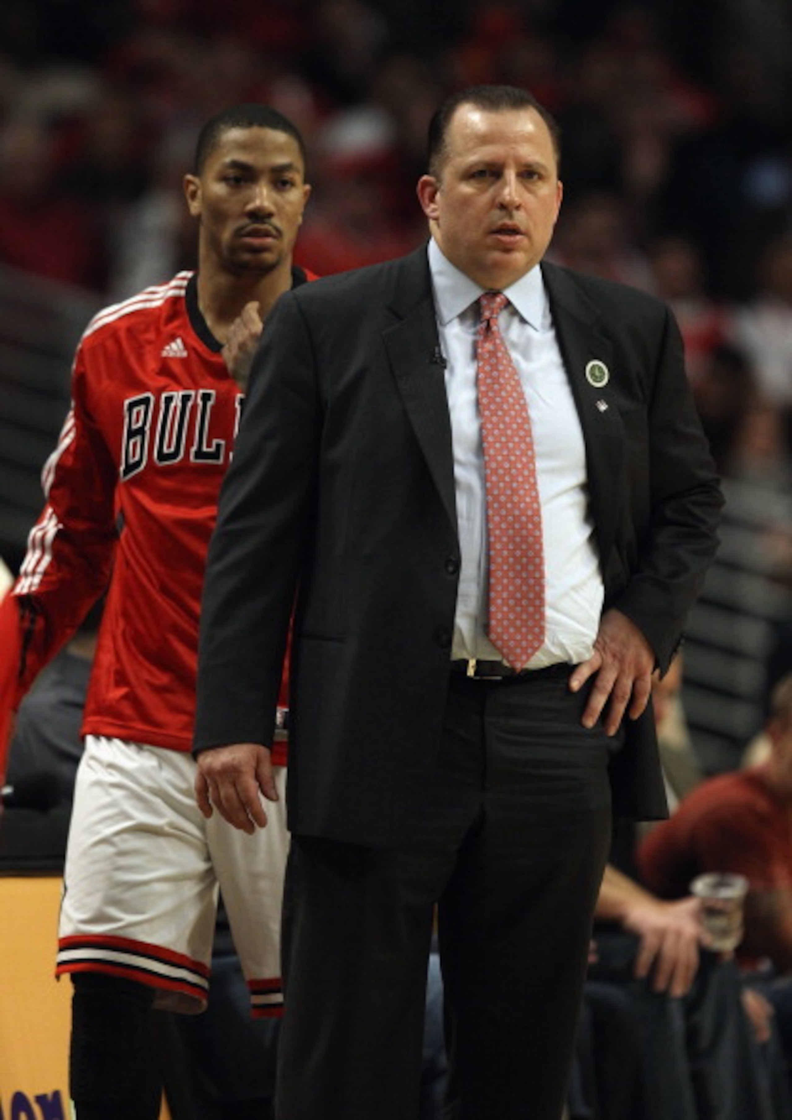 CHICAGO, IL - APRIL 07: Head coach Tom Thibodeau of the Chicago Bulls watches his team as Derrick Rose #1 moves to re-enter a game against the Boston Celtics at United Center on April 7, 2011 in Chicago, Illinois. The Bulls defeated the Celtics 97-81. NOT
