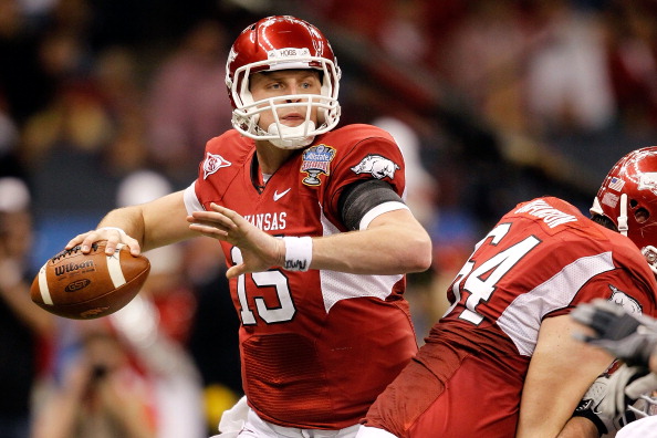 NEW ORLEANS, LA - JANUARY 04:  Quarterback Ryan Mallett #15 of the Arkansas Razorbacks looks to pass against the Ohio State Buckeyes during the Allstate Sugar Bowl at the Louisiana Superdome on January 4, 2011 in New Orleans, Louisiana.  (Photo by Matthew