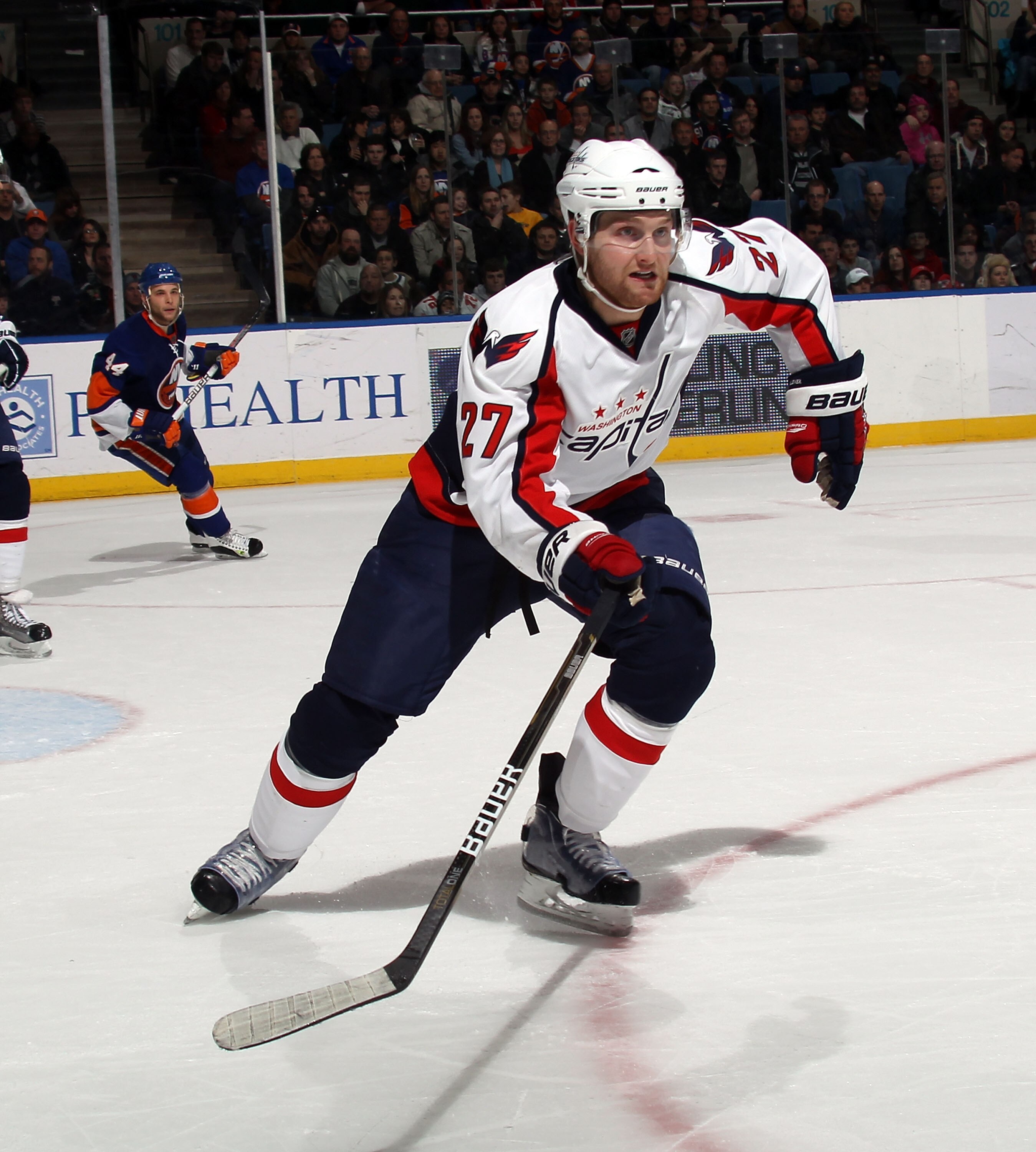UNIONDALE, NY - FEBRUARY 26:  Karl Alzner #27 of the Washington Capitals skates against the New York Islanders at the Nassau Coliseum on February 26, 2011 in Uniondale, New York. The Capitals defeated the Islanders 3-2.  (Photo by Bruce Bennett/Getty Imag