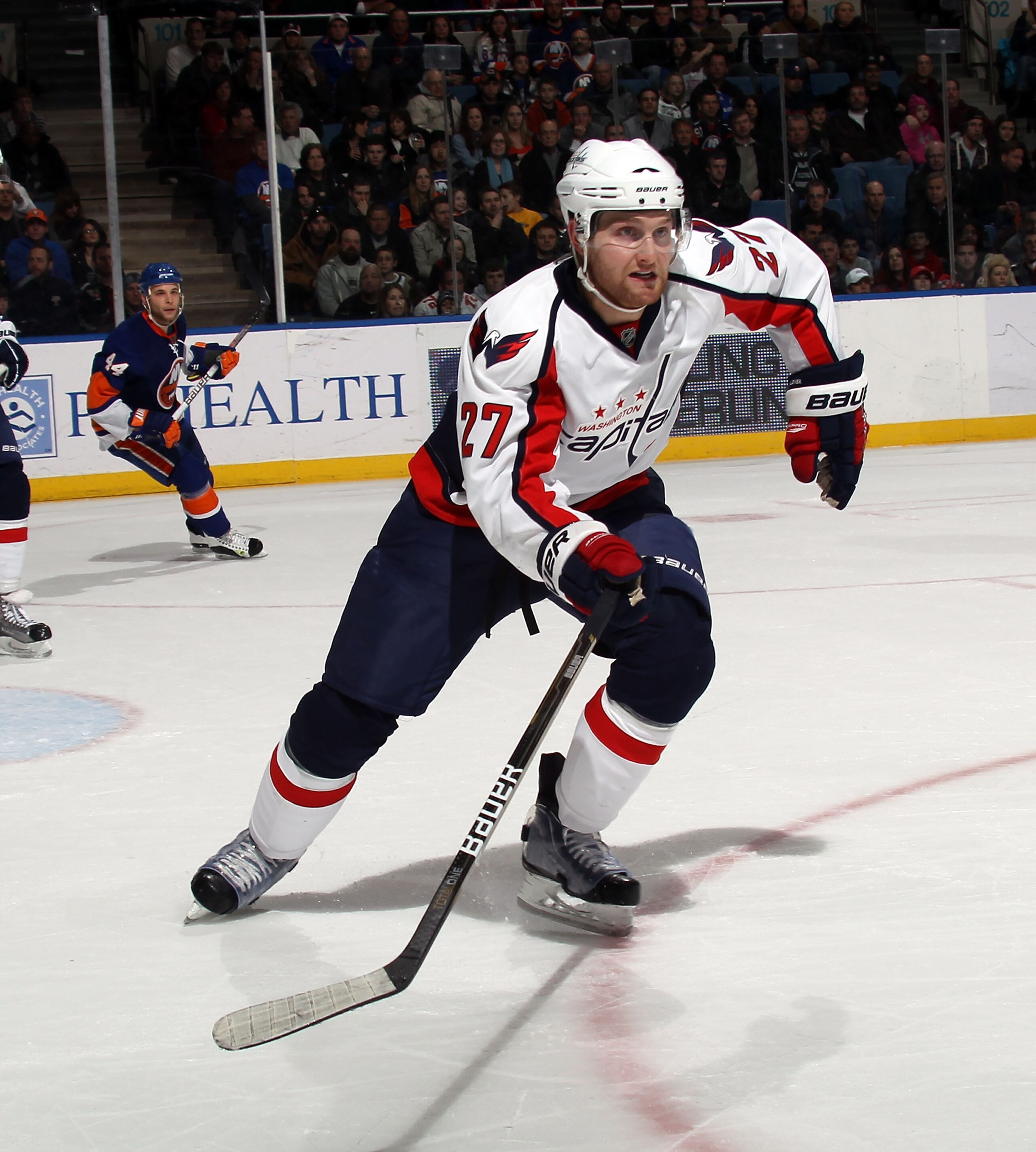 UNIONDALE, NY - FEBRUARY 26:  Karl Alzner #27 of the Washington Capitals skates against the New York Islanders at the Nassau Coliseum on February 26, 2011 in Uniondale, New York. The Capitals defeated the Islanders 3-2.  (Photo by Bruce Bennett/Getty Imag