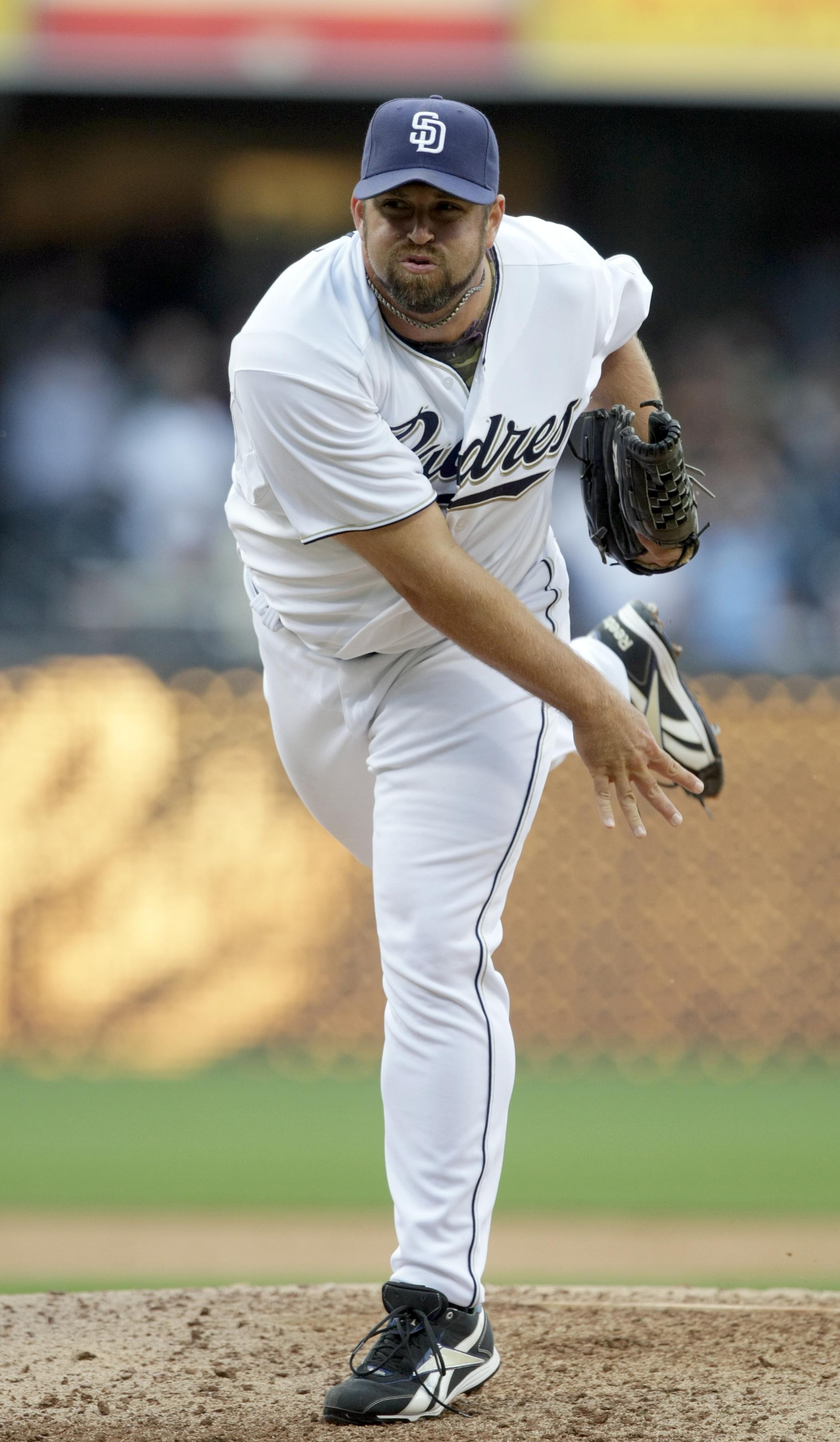 SAN DIEGO, CA - APRIL 5:  Closer Heath Bell #21 of the San Diego Padres throws the ball in the 9th inning against the San Francisco Giants during their MLB Game at Petco Park on April 5, 2011 in San Diego, California. Bell got the save with the Padres 3-1