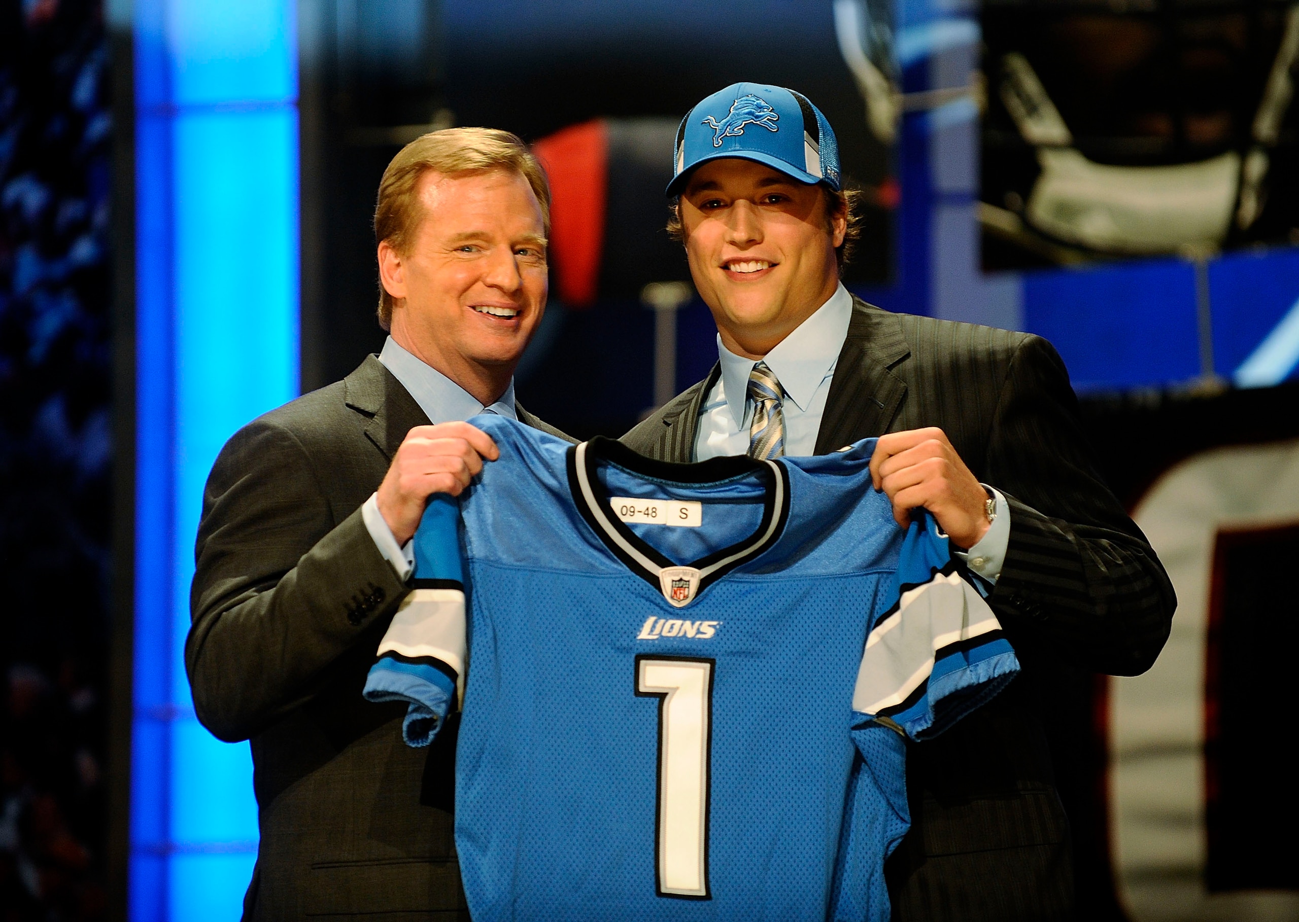 NEW YORK - APRIL 25:  NFL Commissioner Roger Goodell stands with Detroit Lions #1 draft pick Matthew Stafford at  Radio City Music Hall for the 2009 NFL Draft on April 25, 2009 in New York City  (Photo by Jeff Zelevansky/Getty Images)