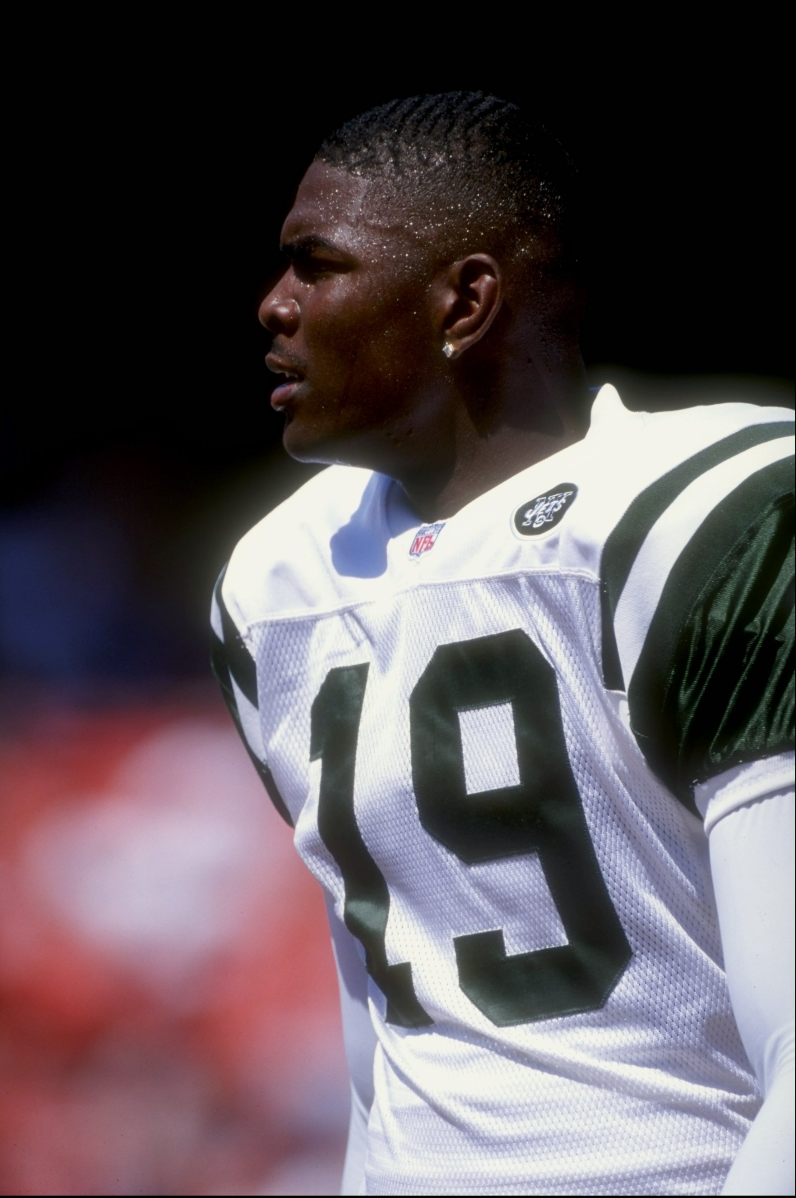 6 Sep 1998:  Wide receiver Keyshawn Johnson #19 of the New York Jets looks on during the game against the San Francisco 49ers at 3Com Park in San Francisco, California. The 49ers defeated the Jets 36-30.