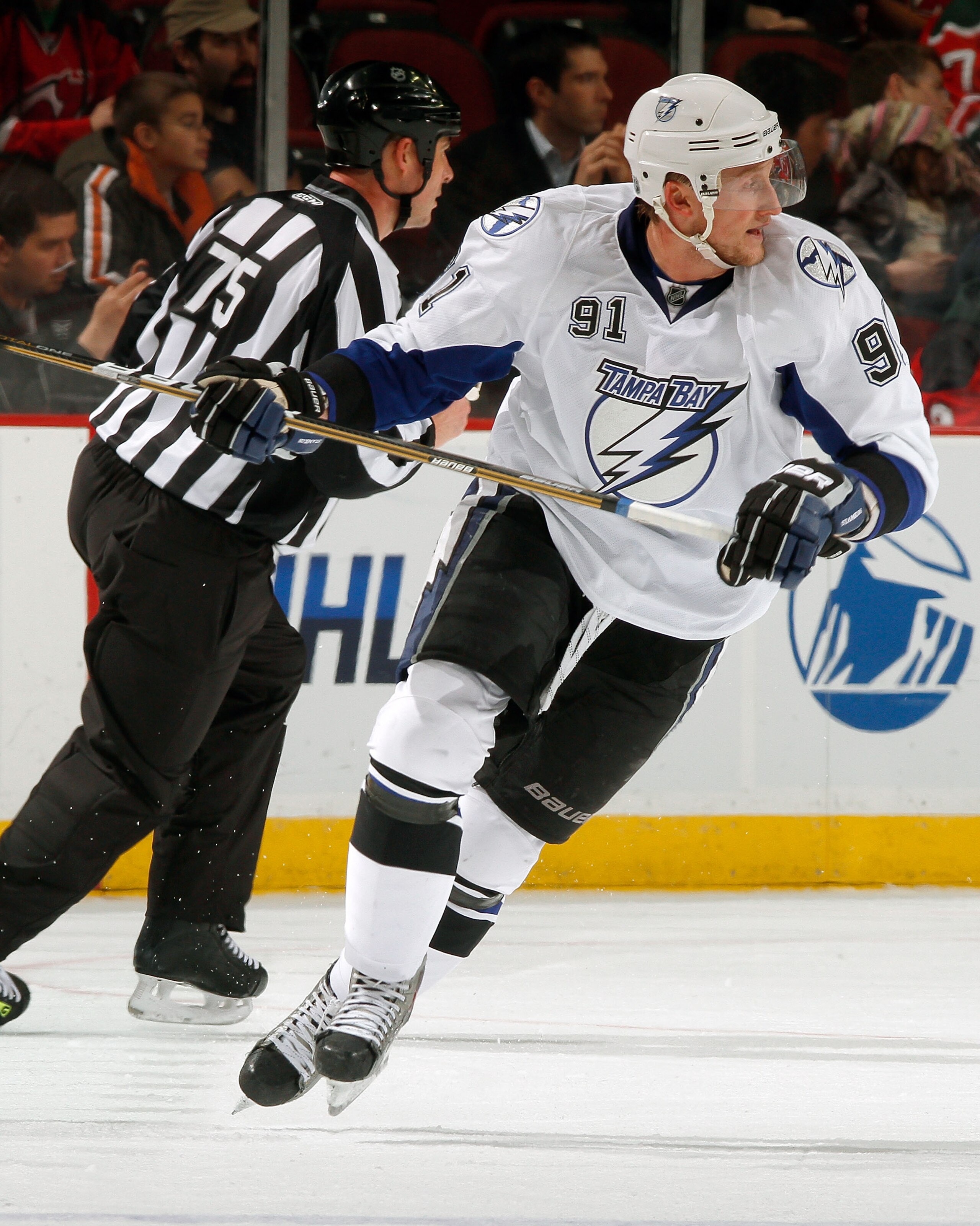 NEWARK, NJ - MARCH 02: Steven Stamkos #91 of the Tampa Bay Lightning skates during an NHL hockey game against the New Jersey Devils at the Prudential Center on March 2, 2011 in Newark, New Jersey. (Photo by Paul Bereswill/Getty Images) NEWARK, NJ - MARCH 02: Steven Stamkos #91 of the Tampa Bay Lightning skates during an NHL hockey game against the New Jersey Devils at the Prudential Center on March 2, 2011 in Newark, New Jersey. (Photo by Paul Bereswill/Getty Images)