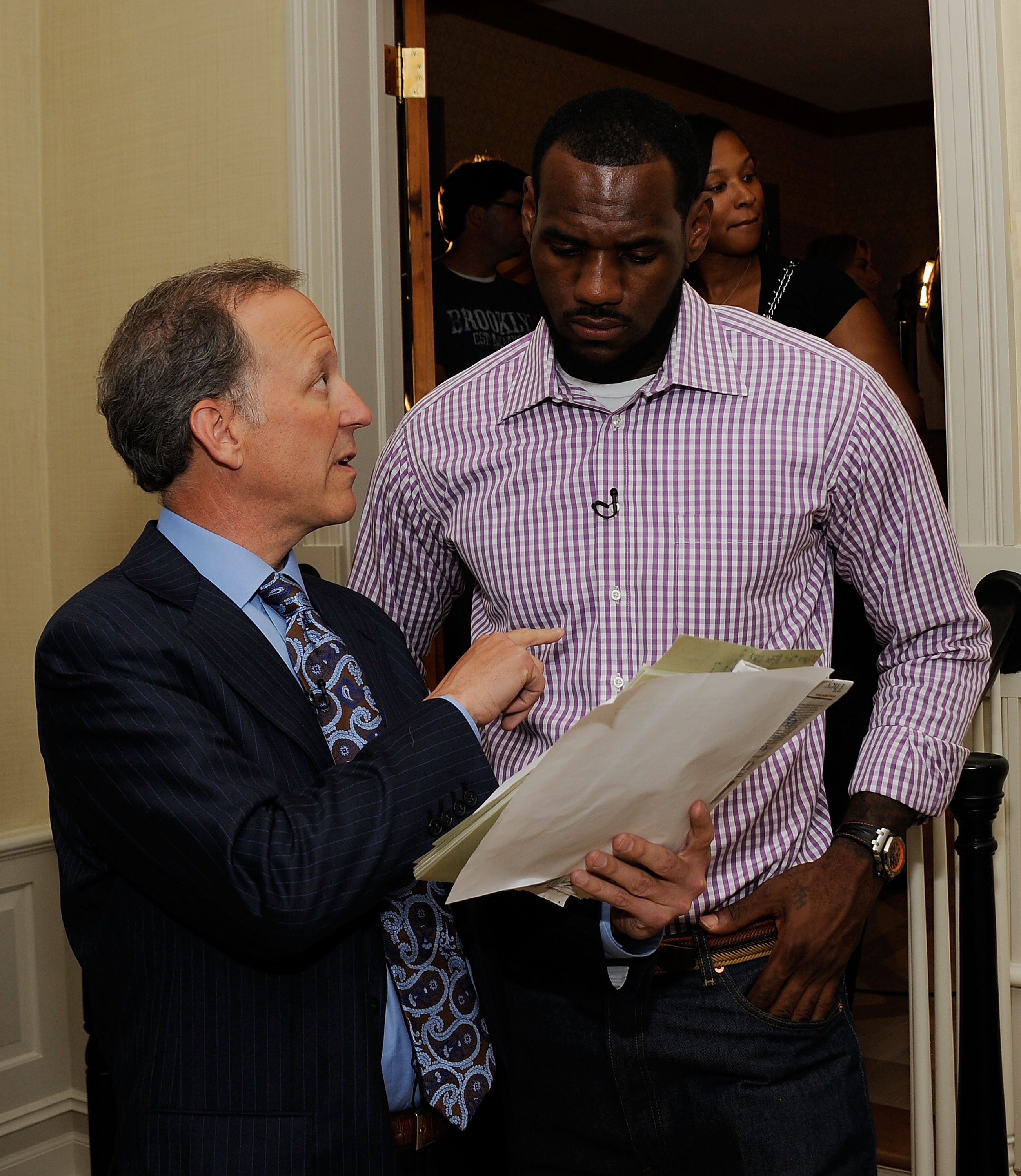 GREENWICH, CT - JULY 08:  (EXCLUSIVE COVERAGE)  Jim Gray of ESPN speaks with LeBron James at attends the LeBron James Pre Decision Meet and Greet on July 8, 2010 in Greenwich, Connecticut. Proceeds from tonight's 2.5 million dollar event will be donated t