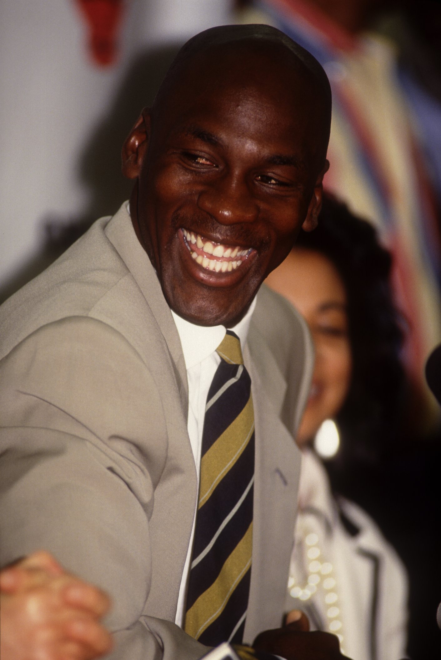 Kobe Bryant: Comparing His Accolades to Michael Jordan's | Bleacher Report | Latest ...1411 x 2108
