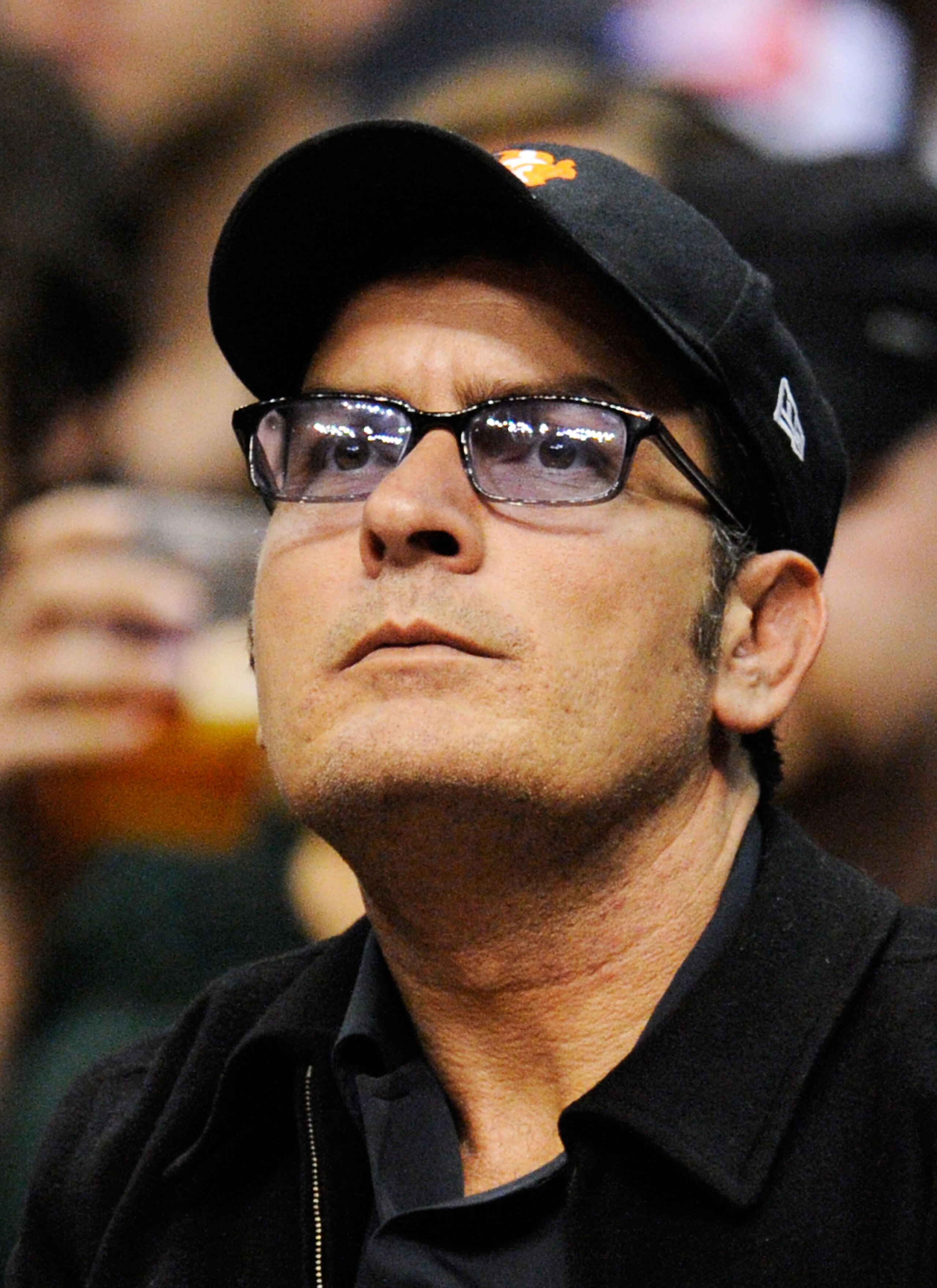 LOS ANGELES, CA - JANUARY 16:  Actor Charlie Sheen attends Cleveland Caveliers and  Los Angeles Clippers NBA basketball game at Staples Center on January 16, 2010 in Los Angeles, California. NOTE TO USER: User expressly acknowledges and agrees that, by do
