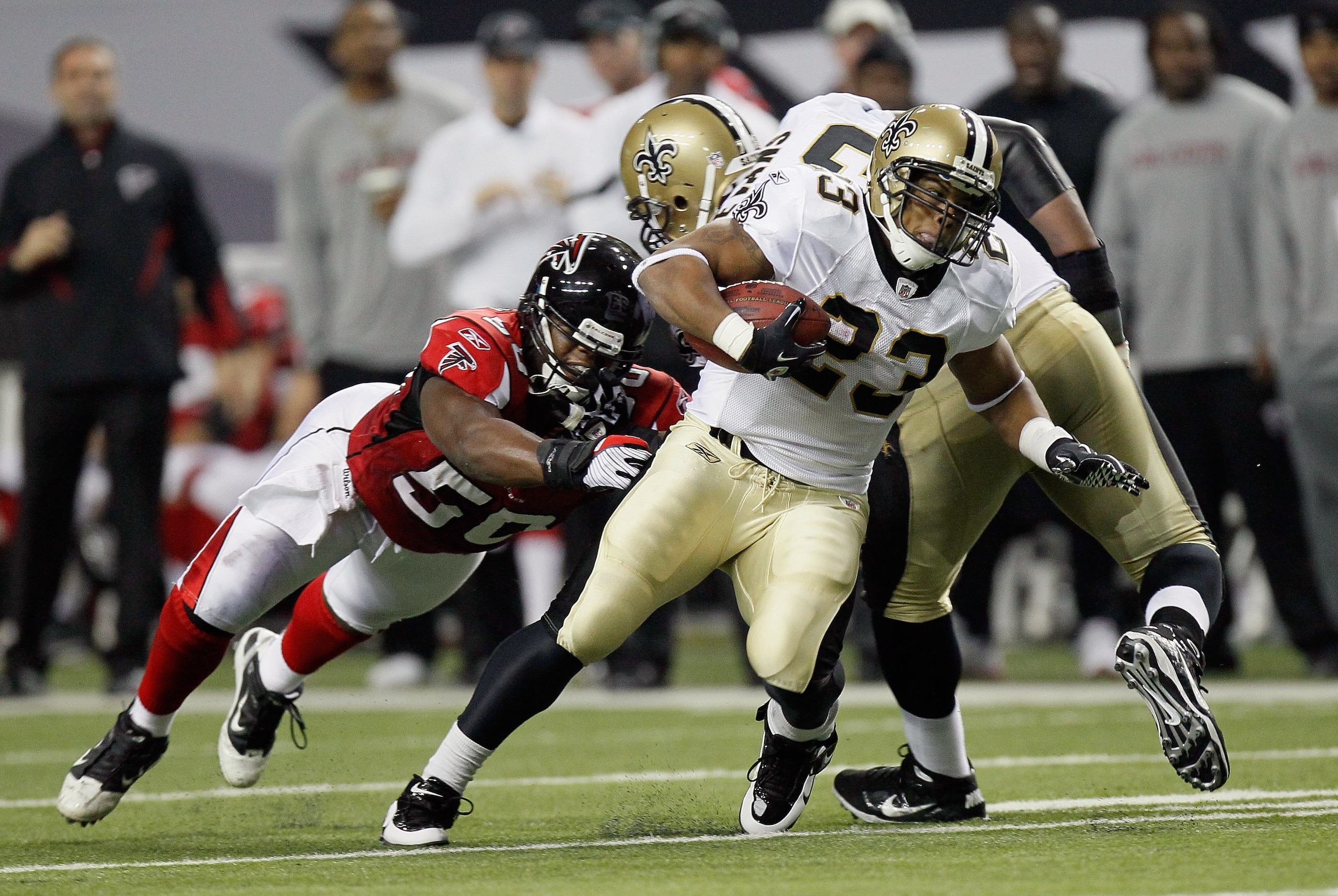 ATLANTA, GA - DECEMBER 27: Pierre Thomas #23 of the New Orleans Saints runs upfield in the first half during the game against the Atlanta Falcons at the Georgia Dome on December 27, 2010 in Atlanta, Georgia. (Photo by Kevin C. Cox/Getty Images) ATLANTA, GA - DECEMBER 27: Pierre Thomas #23 of the New Orleans Saints runs upfield in the first half during the game against the Atlanta Falcons at the Georgia Dome on December 27, 2010 in Atlanta, Georgia. (Photo by Kevin C. Cox/Getty Images)